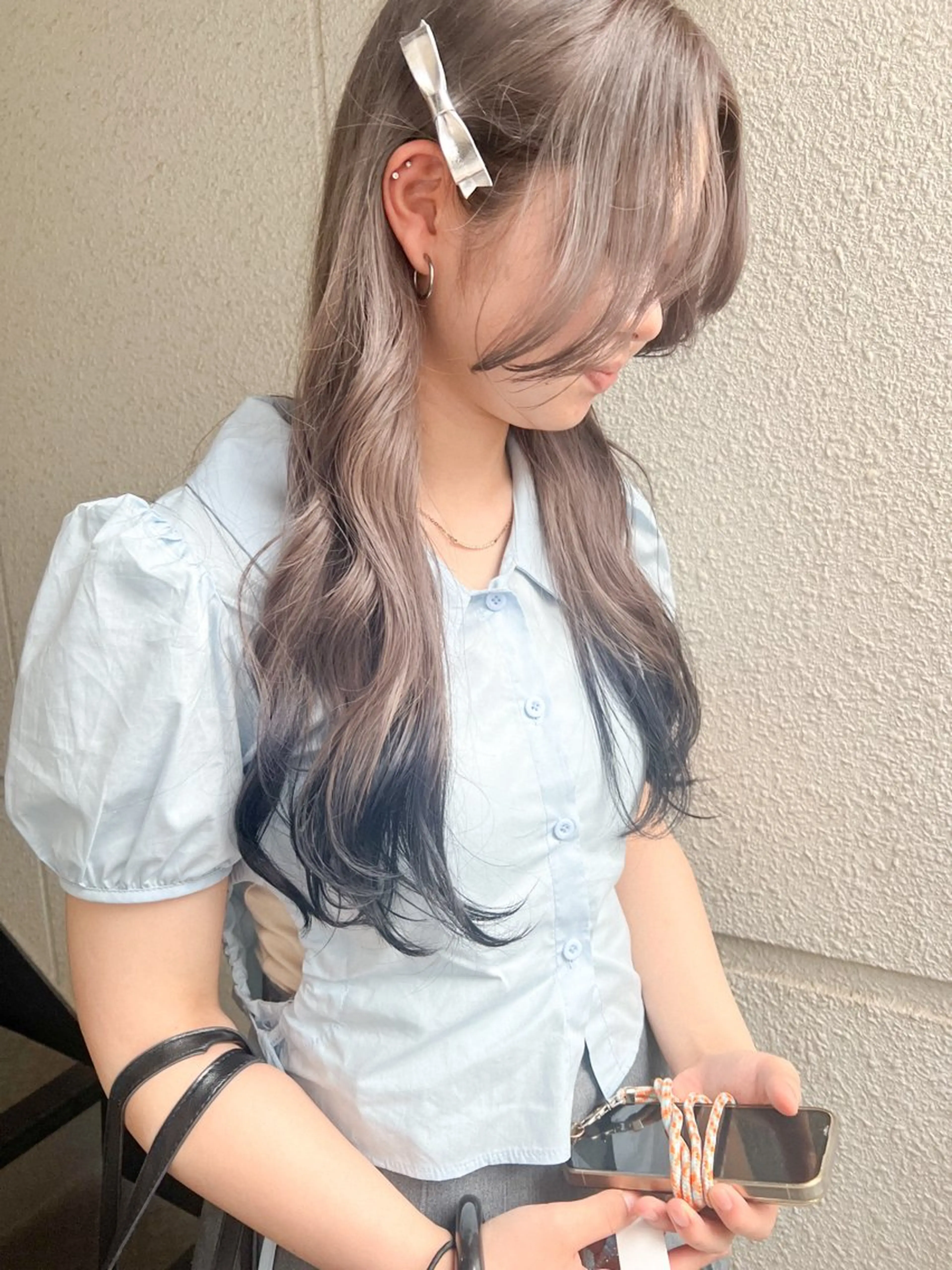 ロング カラー グレージュ ネイビーカラー ヘアカラー カラーパティシエ facce🌼ikoのヘアスタイル