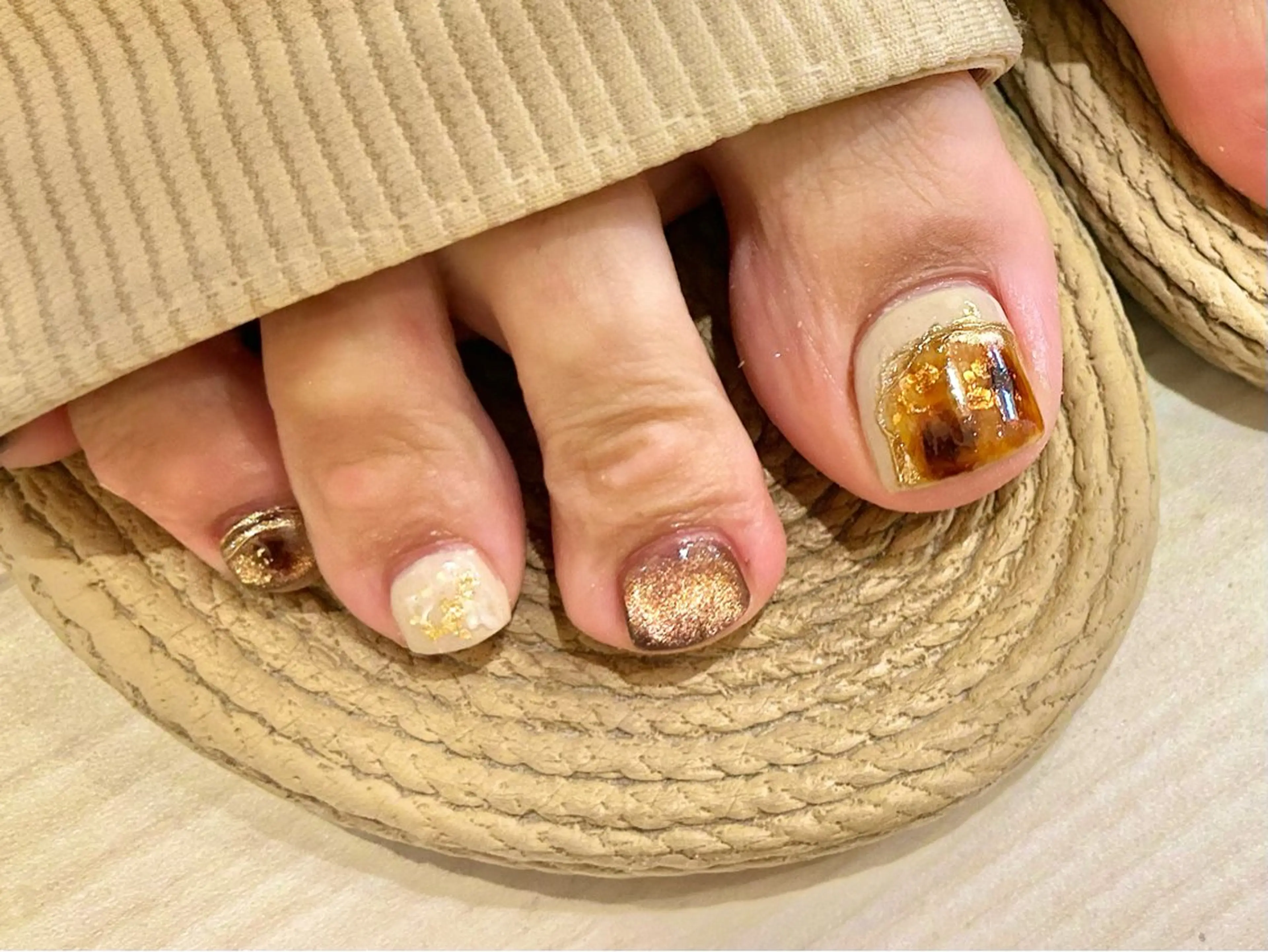 ネイル by laki 🌼TOMOのネイルデザイン