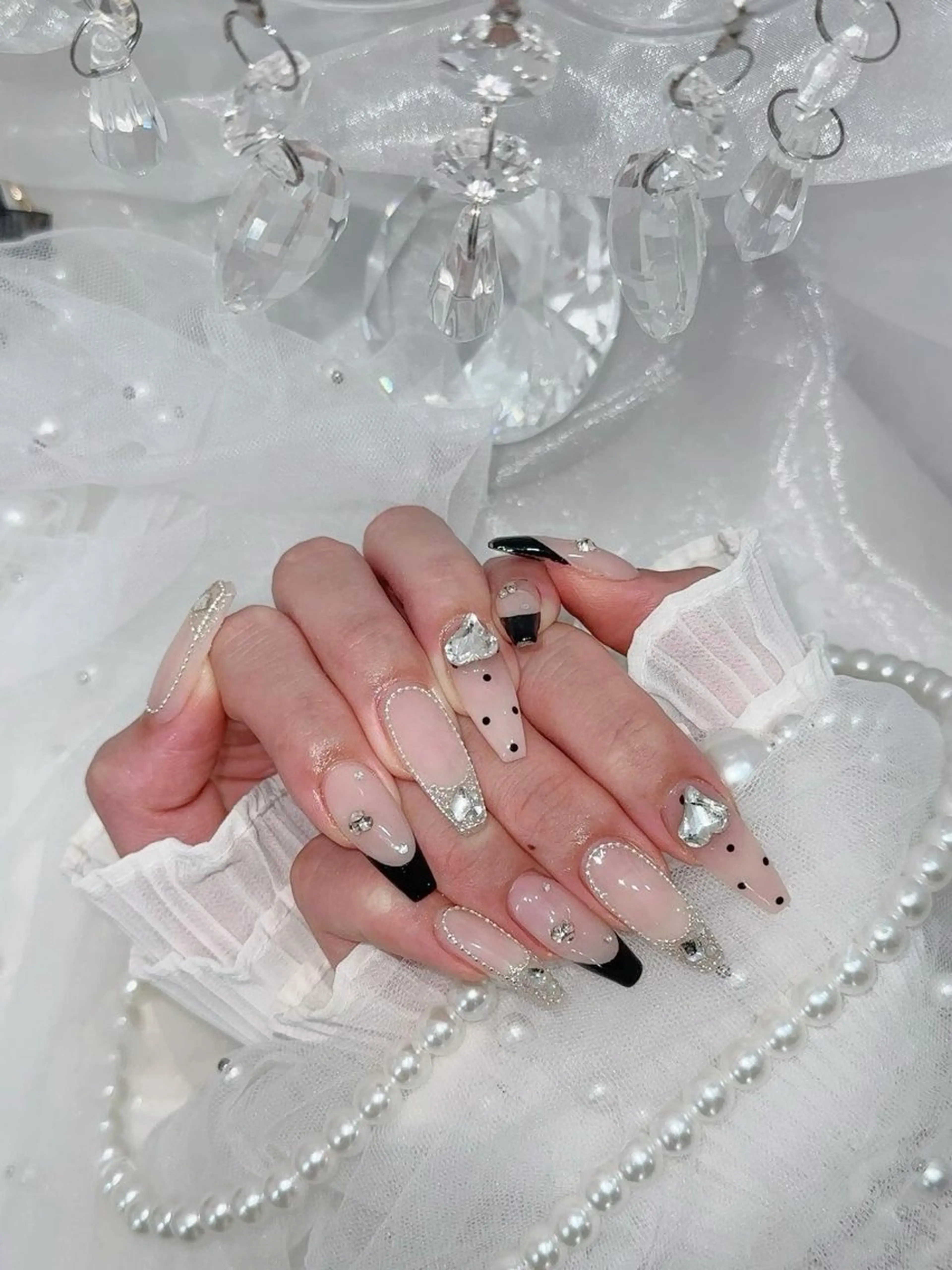 カラー グラデーションカラー ピンクカラー ハンドネイル AIN Nailのネイルデザイン