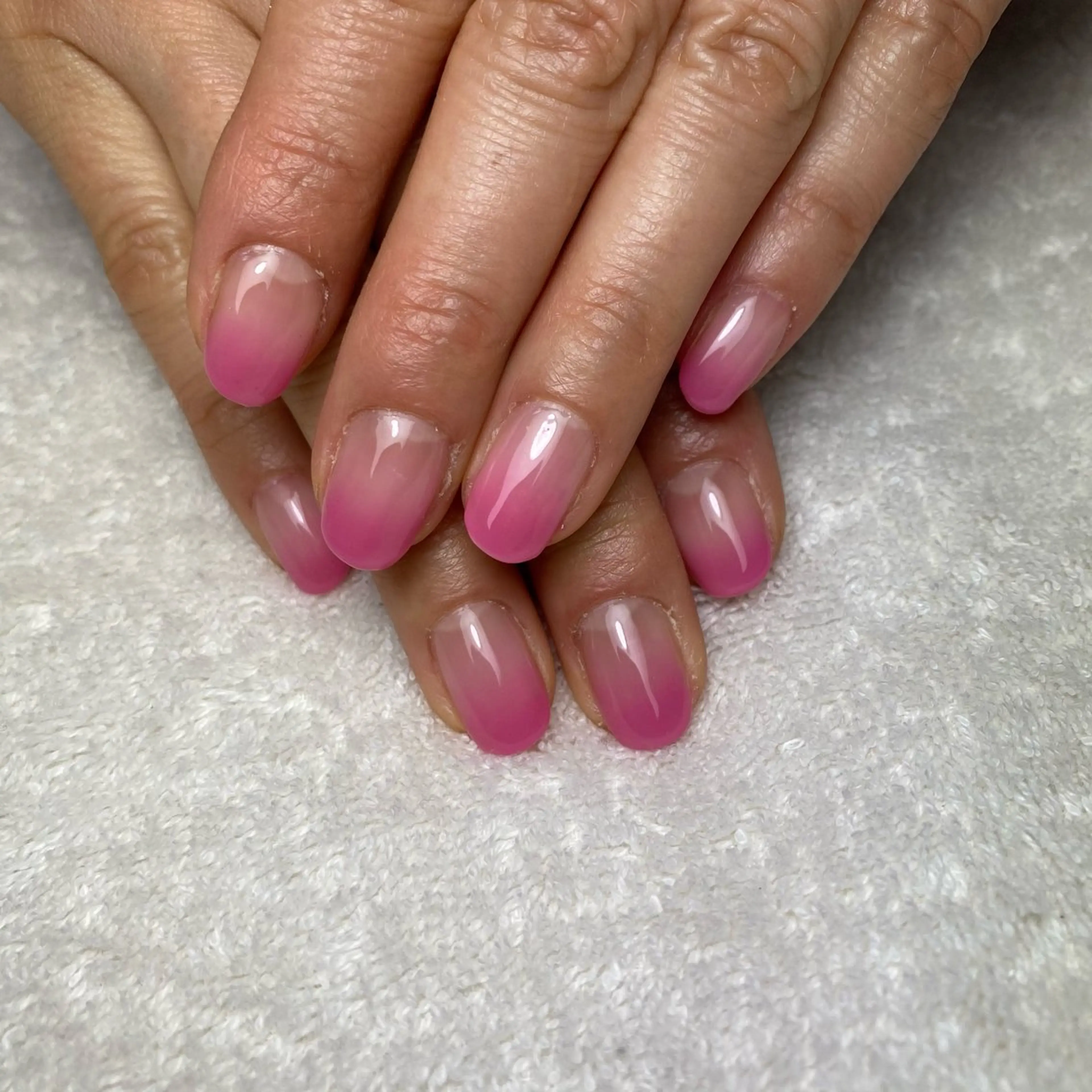 ネイル グラデーション ピンク ハンドネイル COCO +のエステ・リラクイメージ