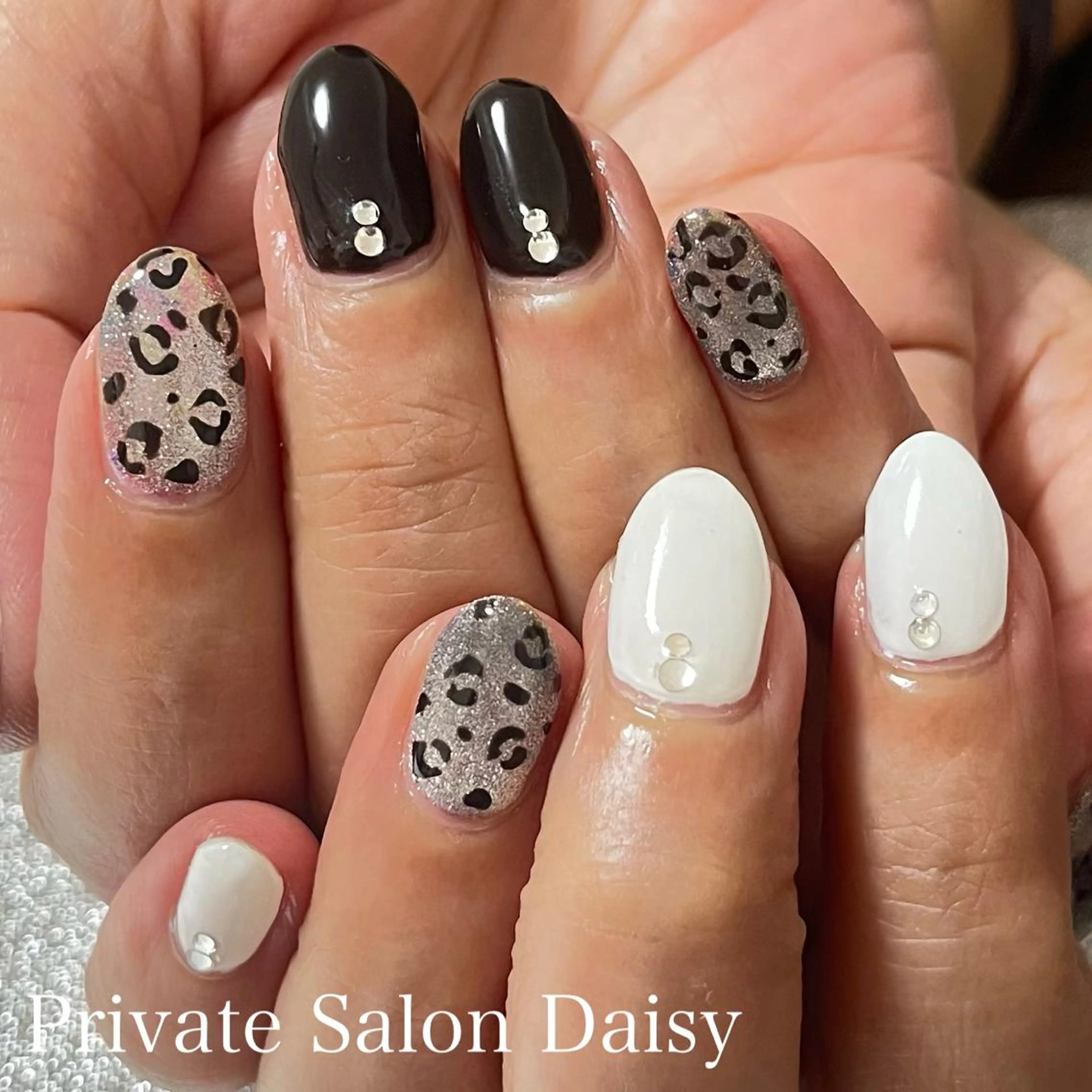 ネイル ハンドネイル プライベートサロン Daisyのネイルデザイン