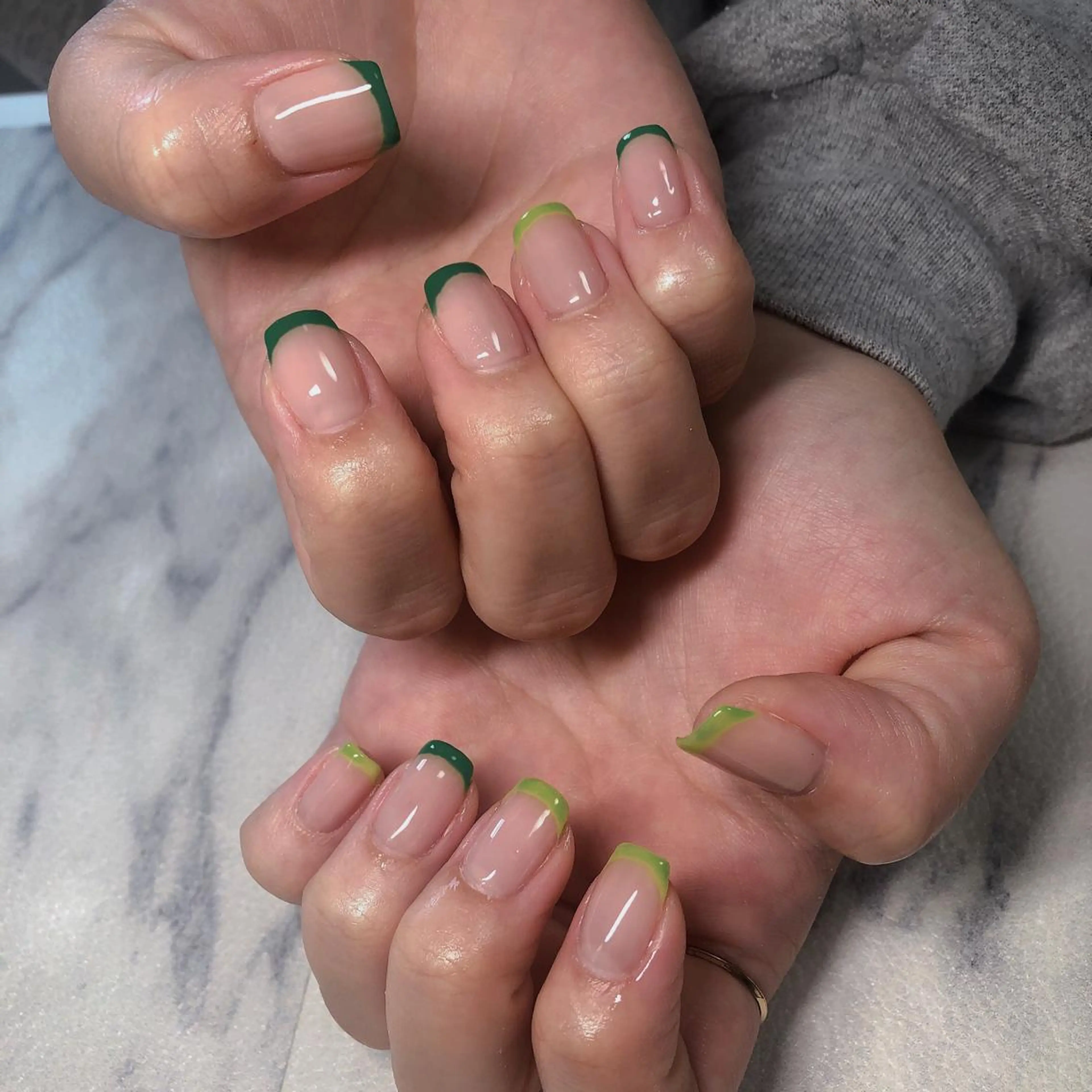 フレンチorグラデーションorチークネイルの写真