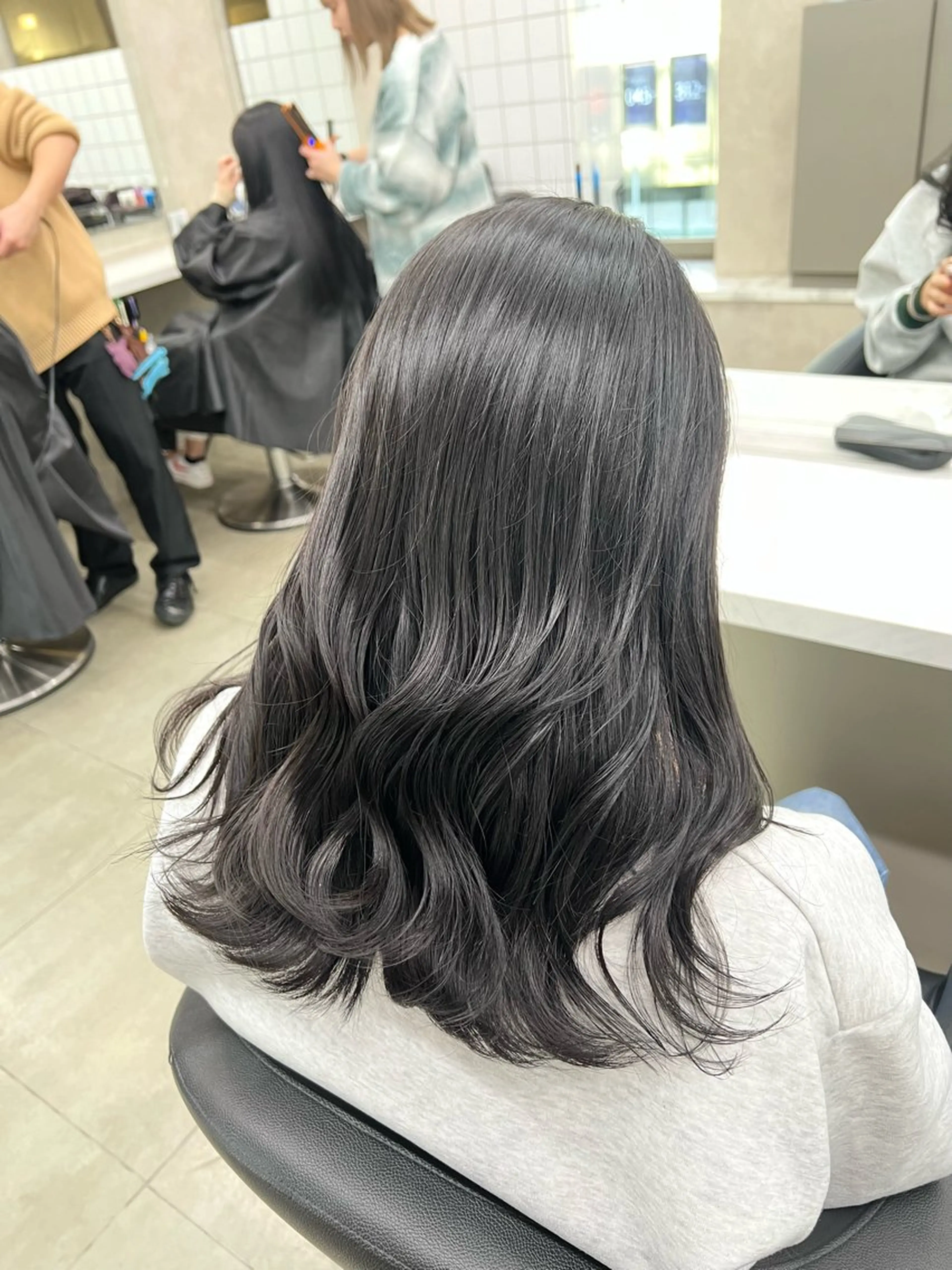 ロング カラー ヘアアレンジ 巻きラク♡レイヤー 🦢こころのヘアスタイル