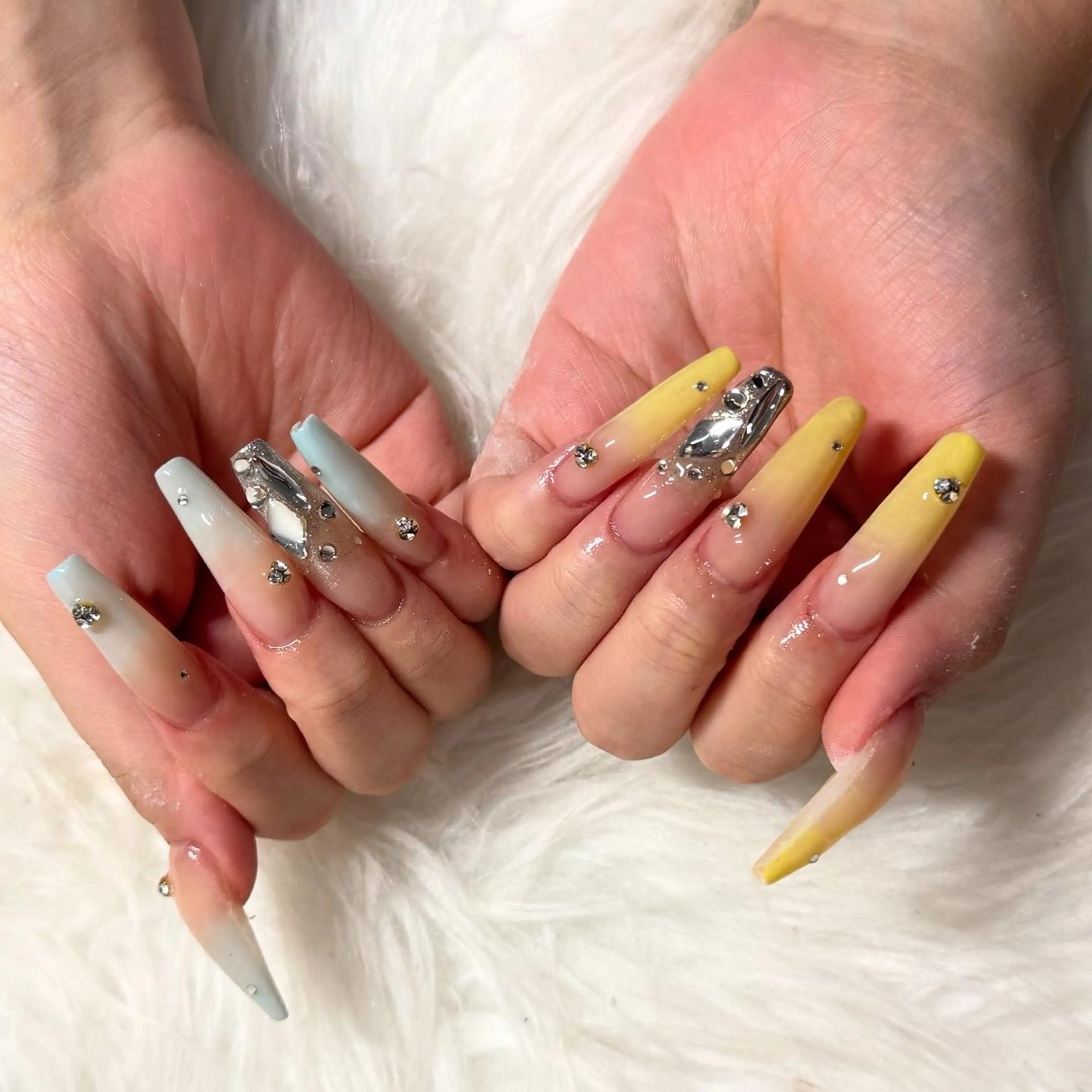 ロング ハンドネイル mao .のネイルデザイン