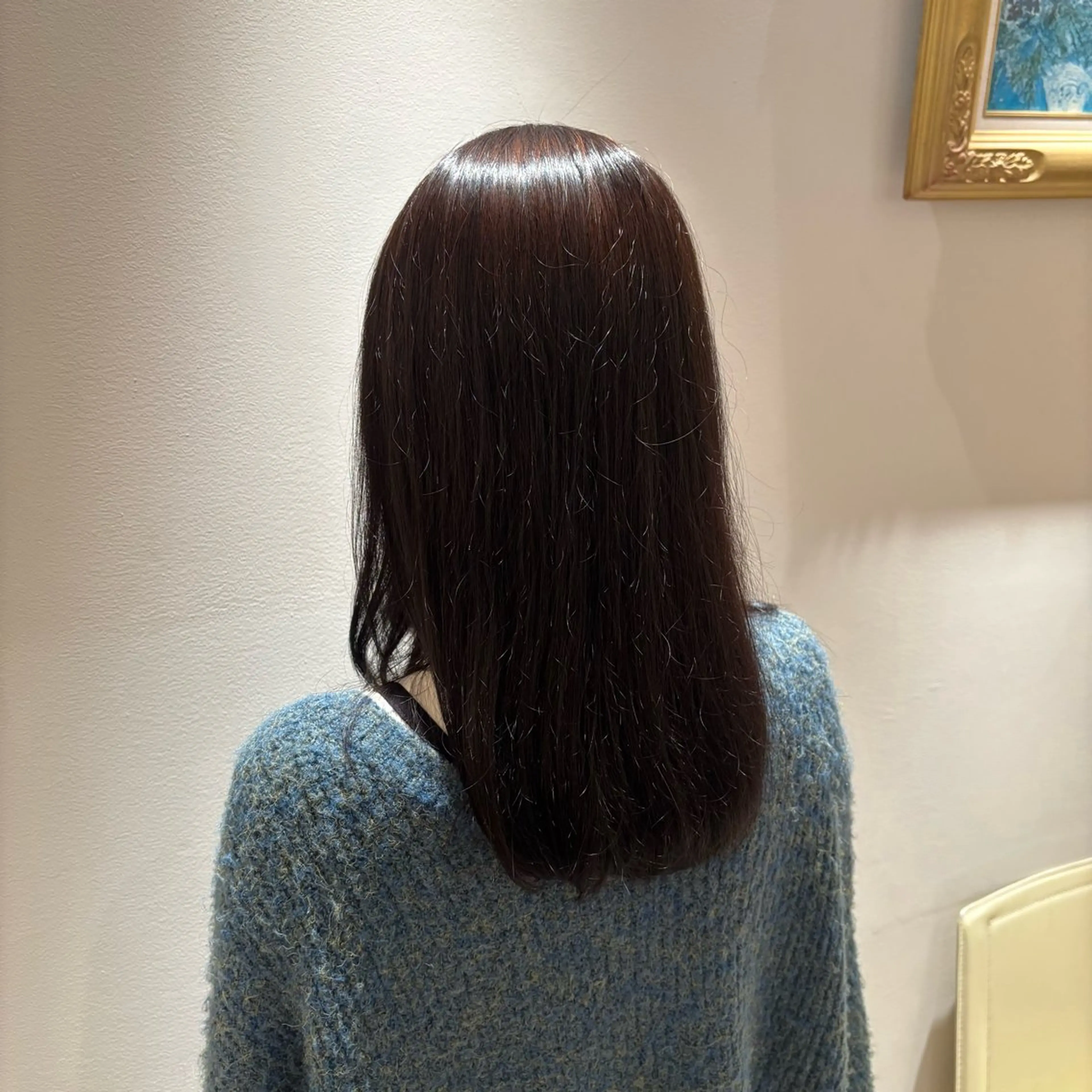 カラー レナークアリア 武田明花音のヘアスタイル