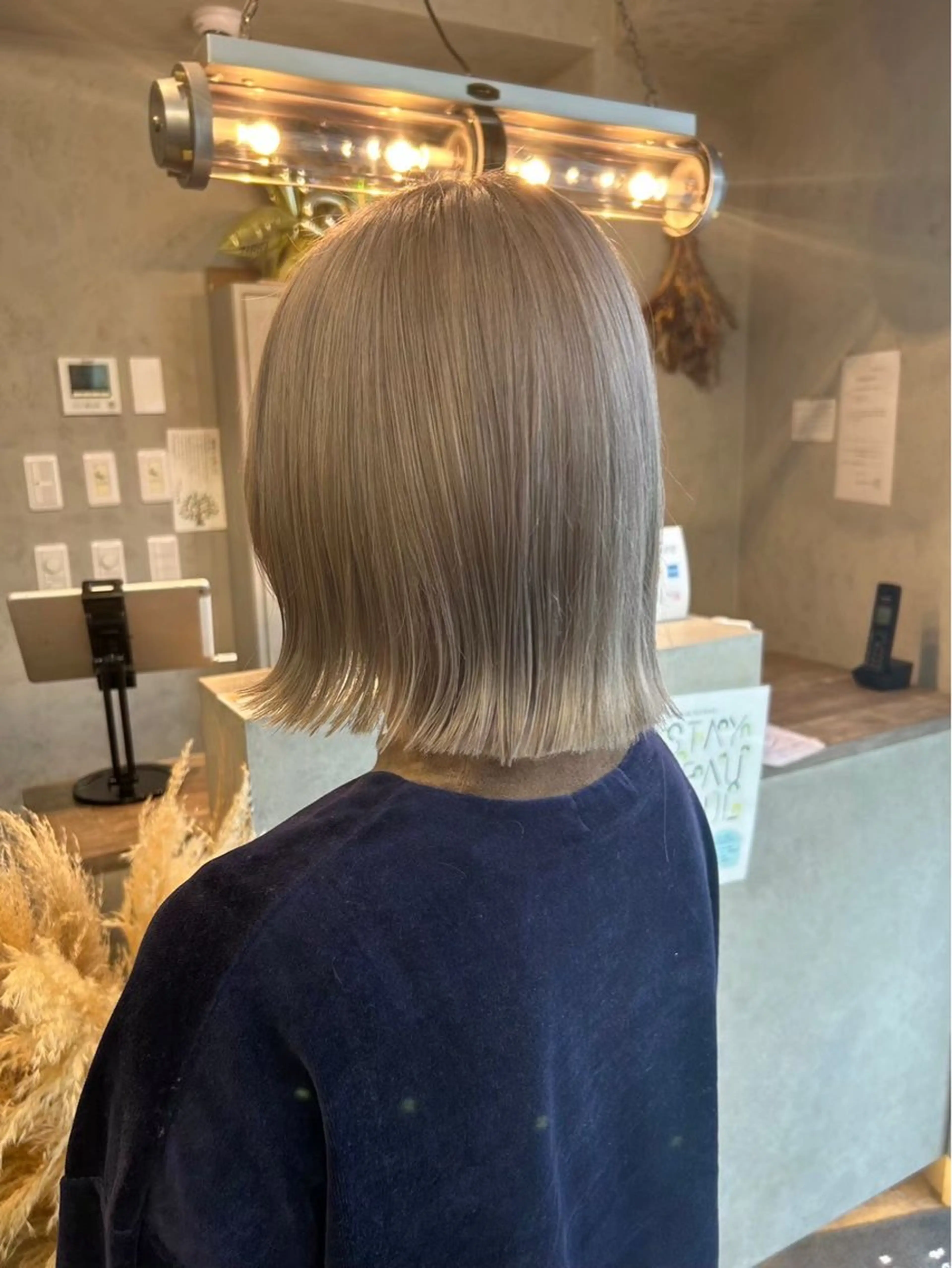 ミディアム ななみ/博多/ ブリーチ/髪質改善のヘアスタイル