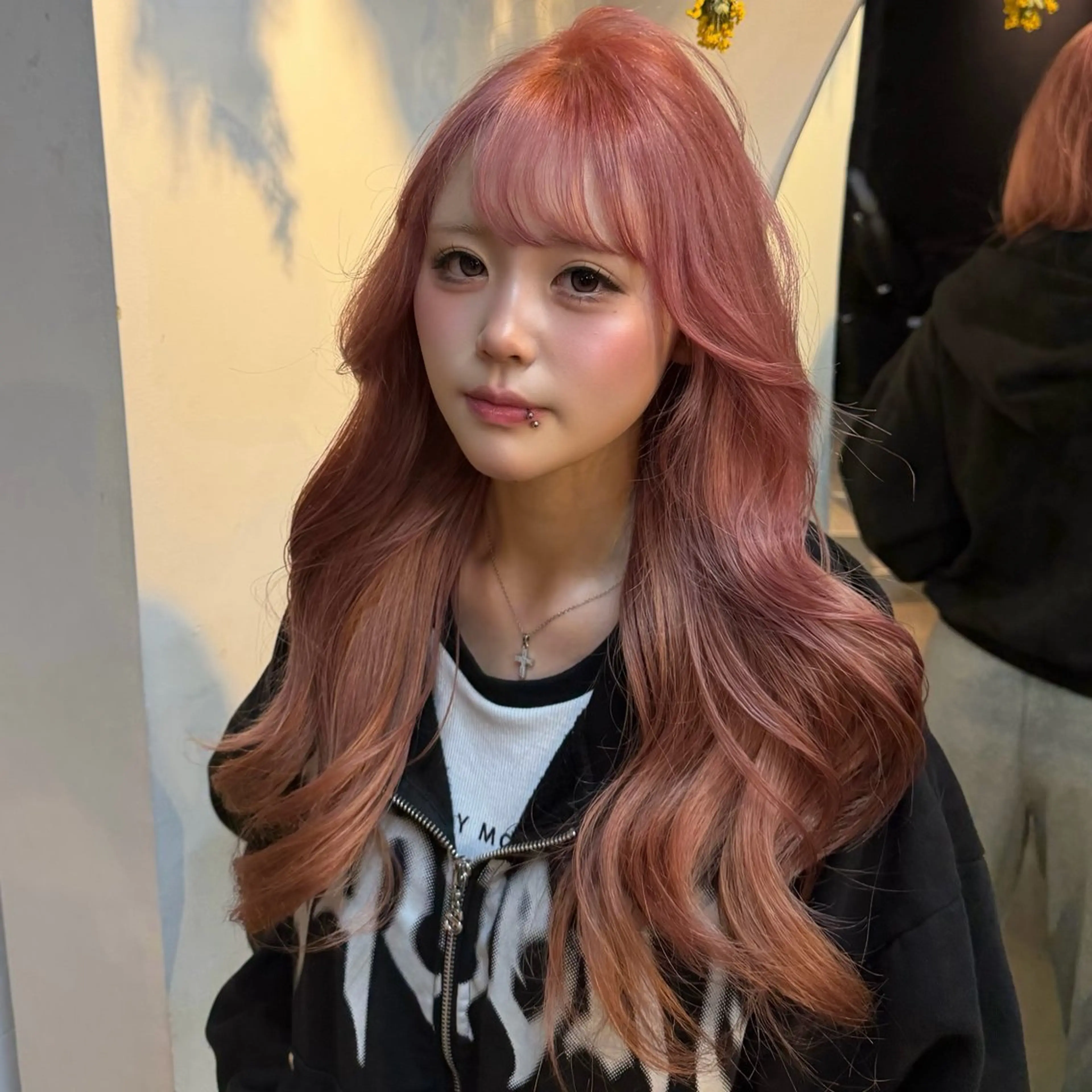 ロング カラー ヘアカラー aimu/レイヤー/ カラー/髪質改善のヘアスタイル