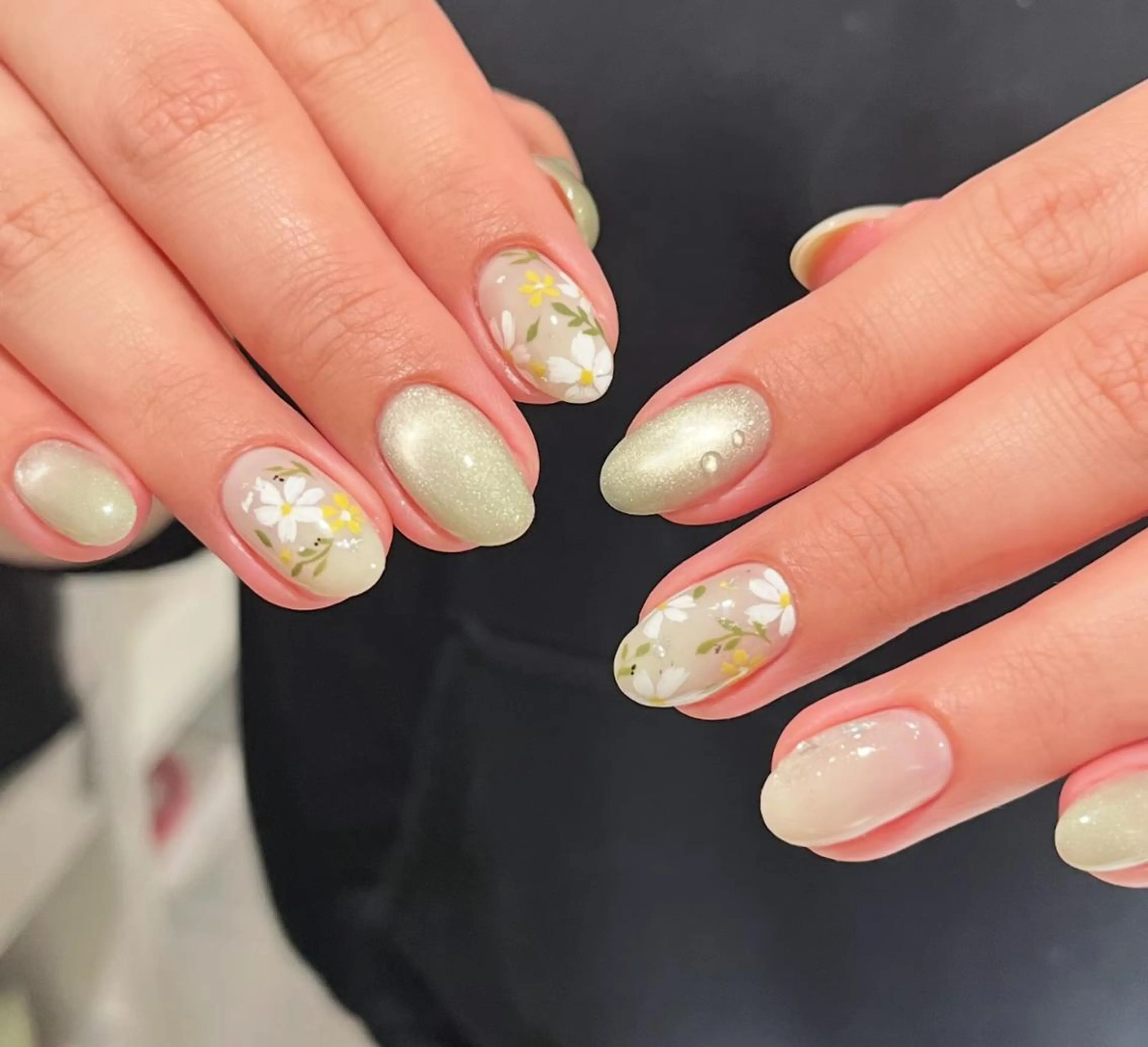 ネイル ハンドネイル 🎀 KiKi_nailのネイルデザイン