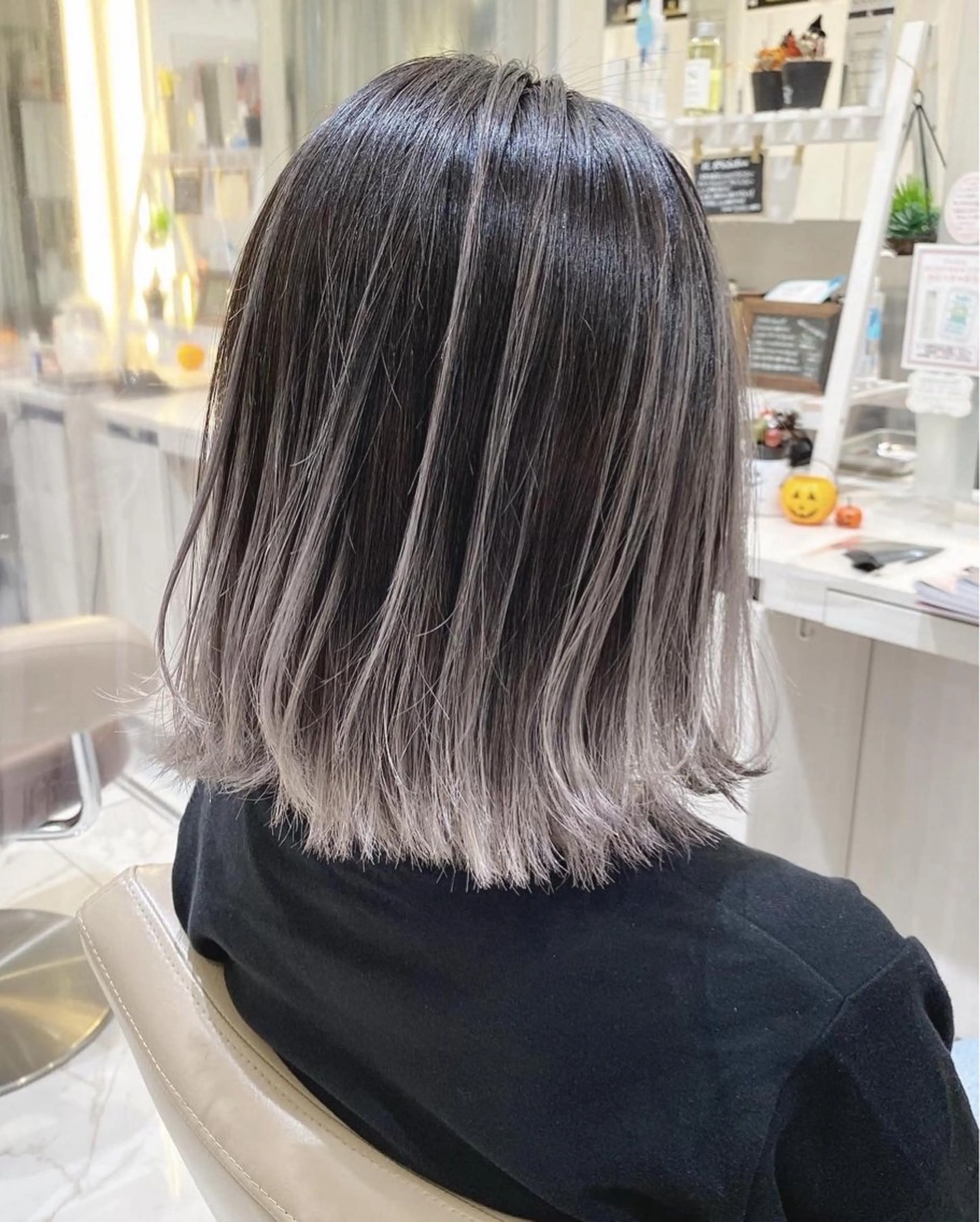 ミディアム カラー ベージュカラー グレージュ ハイライトカラー ミルクティーベージュ 外国人風カラー ヘアカラー トリートメント 大宮/バレイヤージュ 髪質改善/澤田隆誠のヘアスタイル