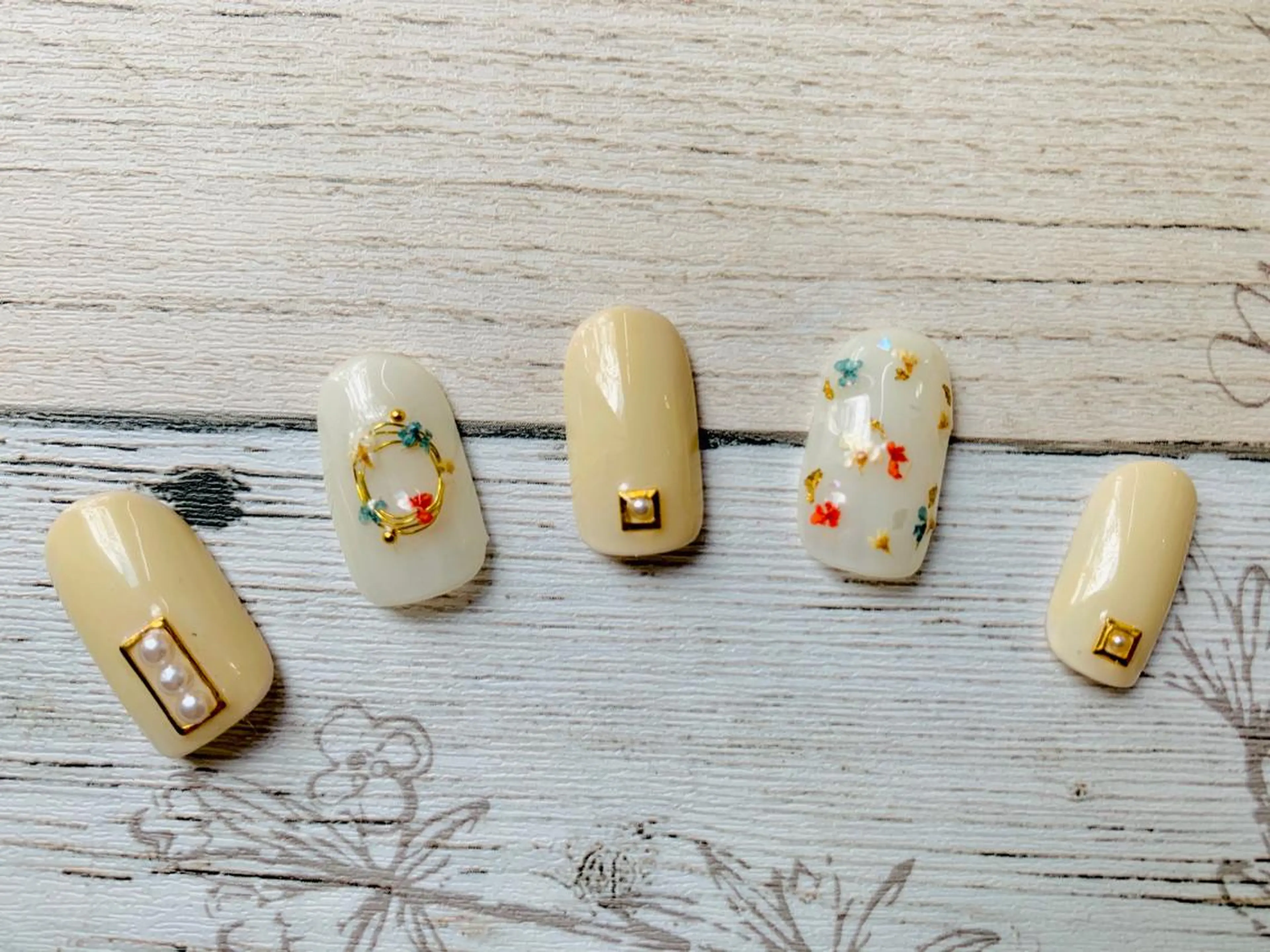 ネイル en 2号店所属・林 志帆子【en2号店】のマツエク・マツパデザイン