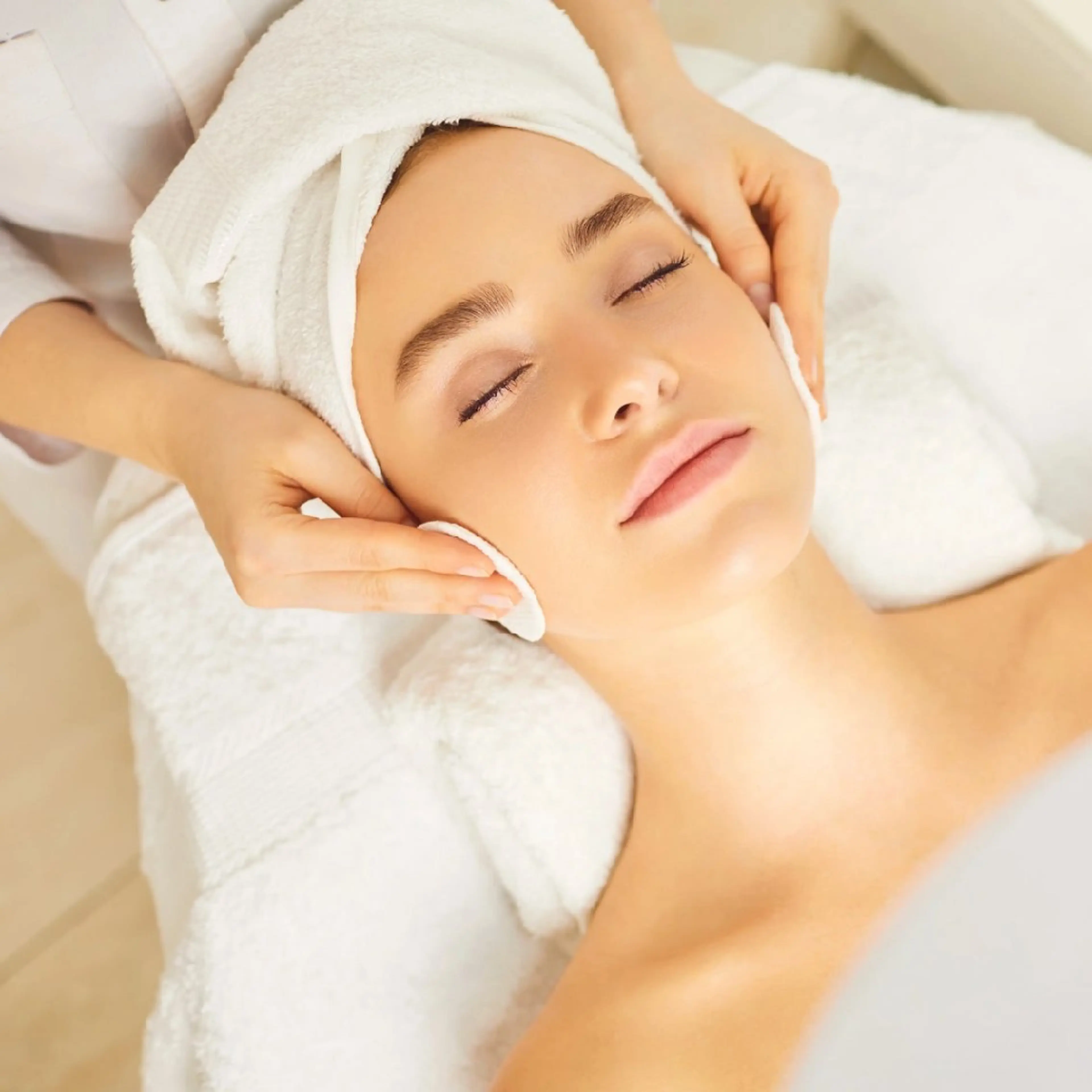 プラズマニードル♪人気メニュー肌質改善♪美容液導入+パック付き♪の写真