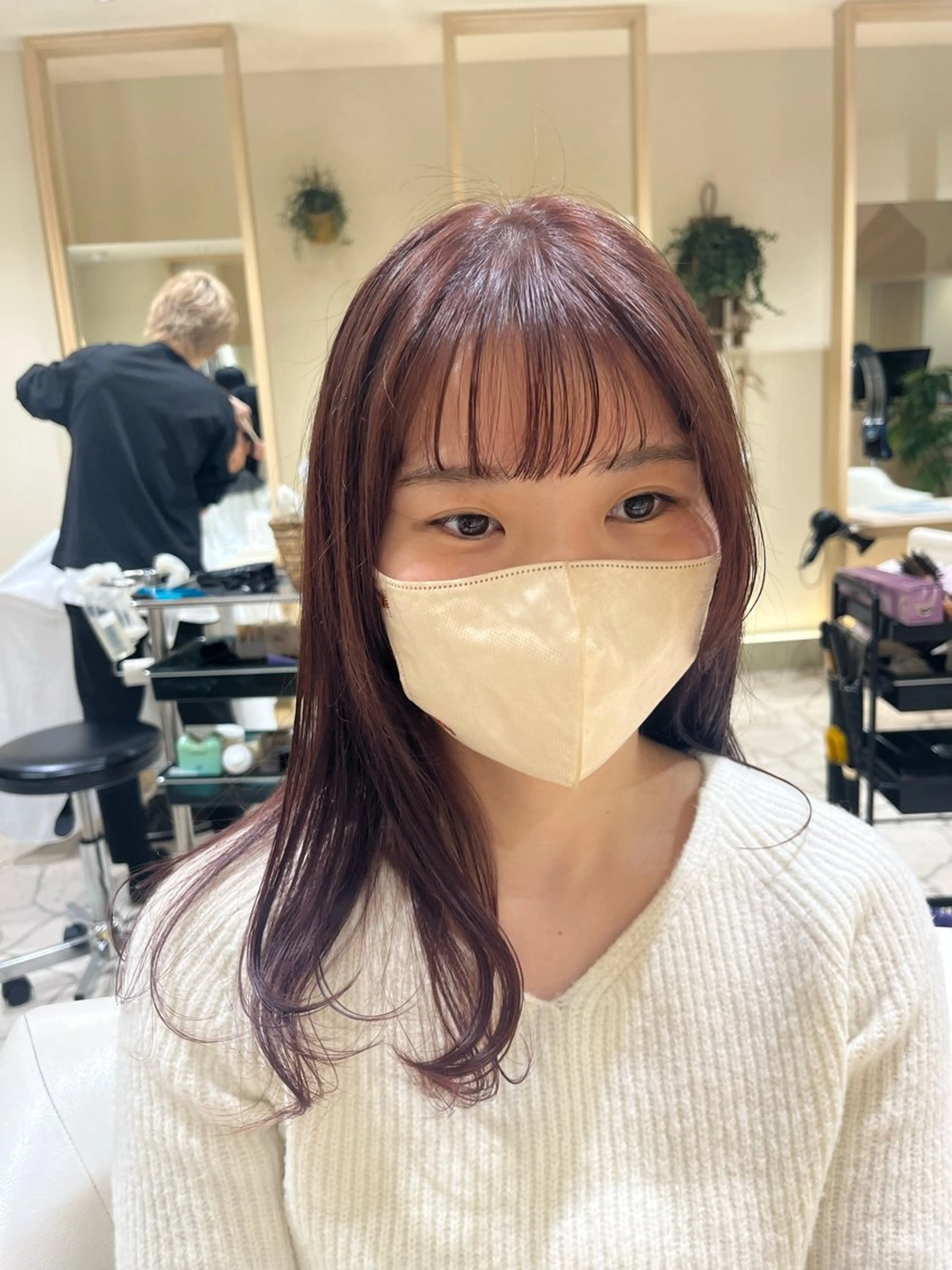 ミディアム レイヤーカット 山口 陸のヘアスタイル