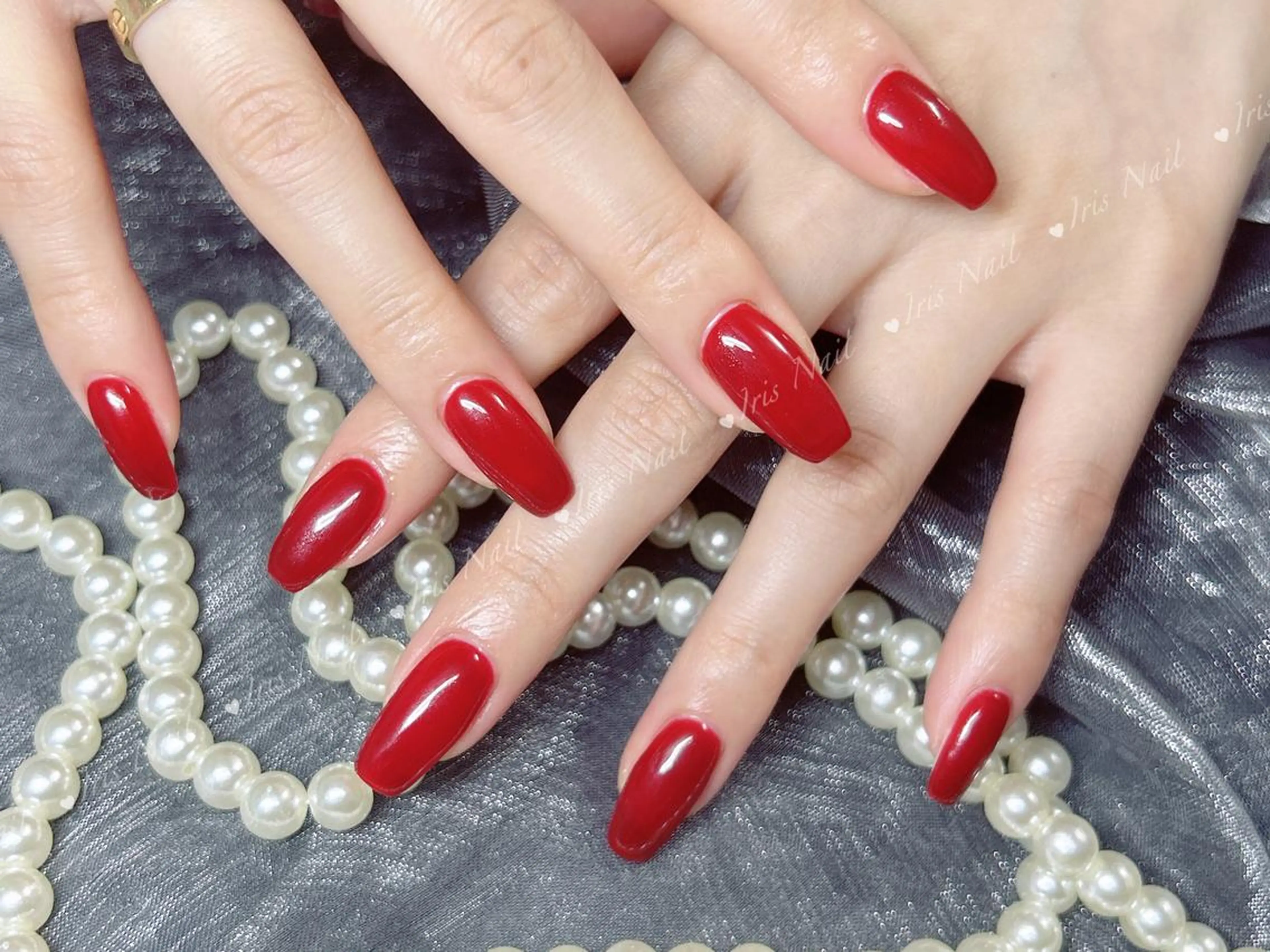 ネイル 赤色 ハンドネイル ハンドケア 🍒IRIS Nail🌸のネイルデザイン