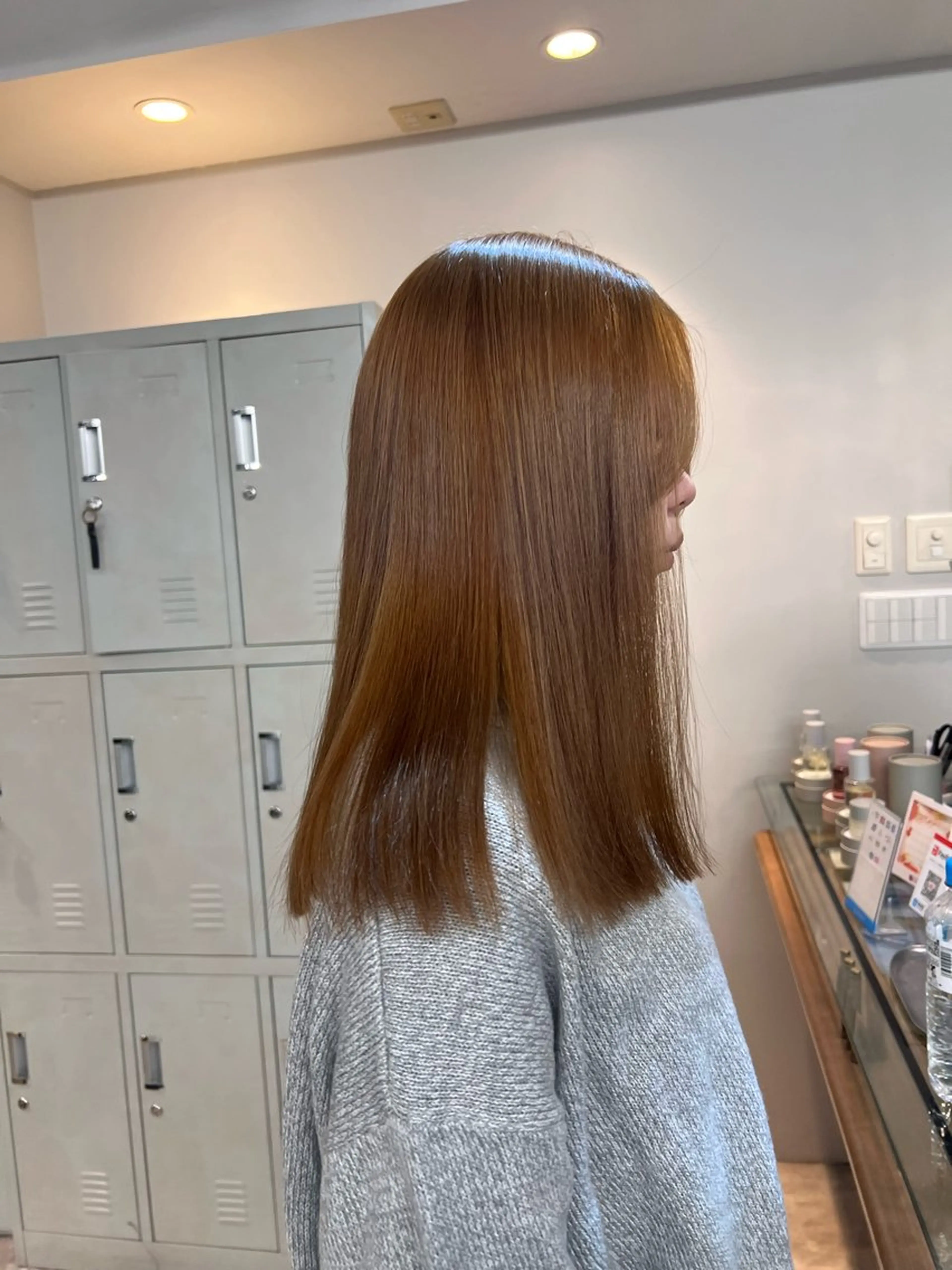 セミロング カラー flamme 🫧yumiのヘアスタイル