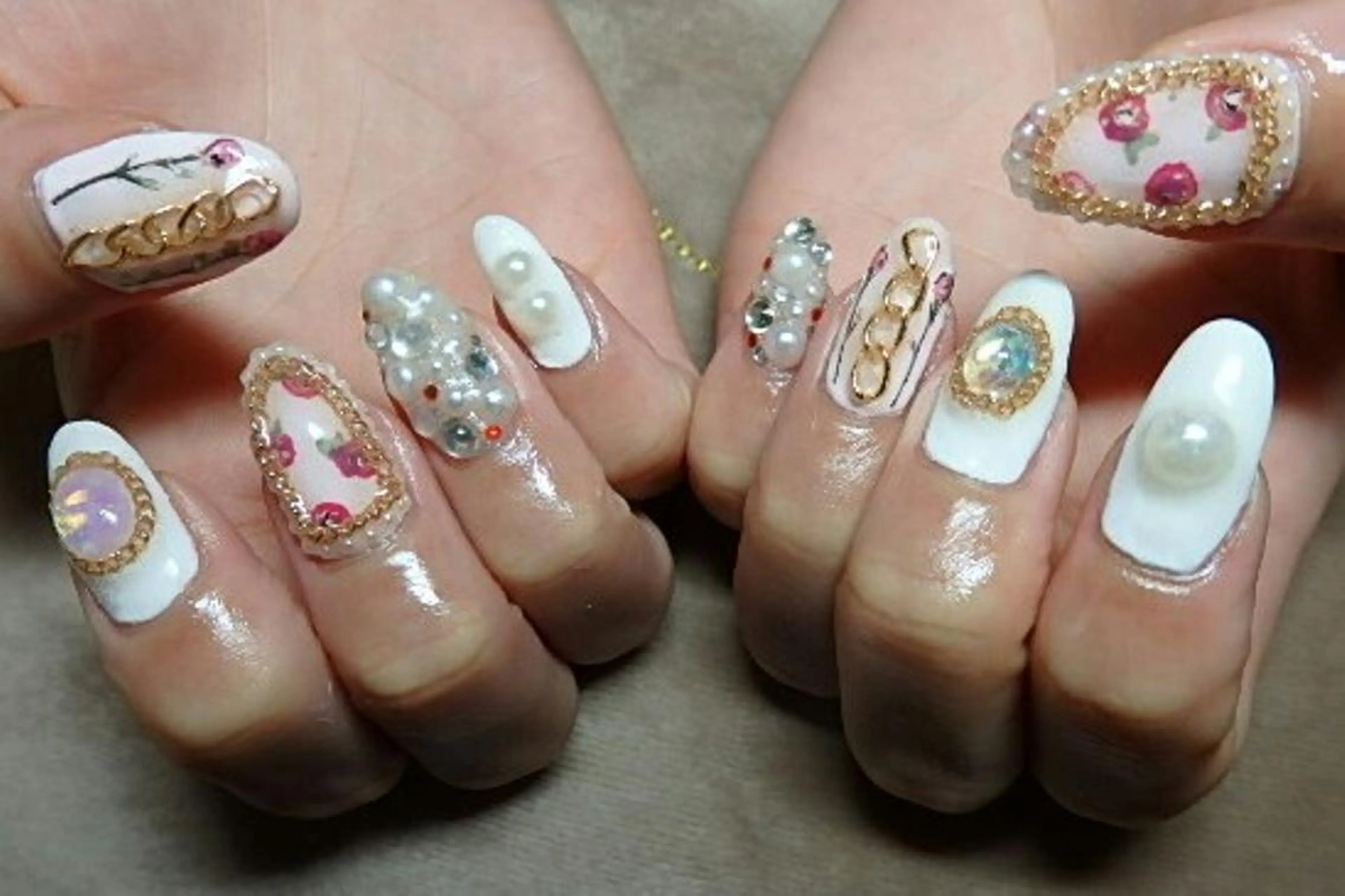 ネイル LAVISH nail salonのネイルデザイン