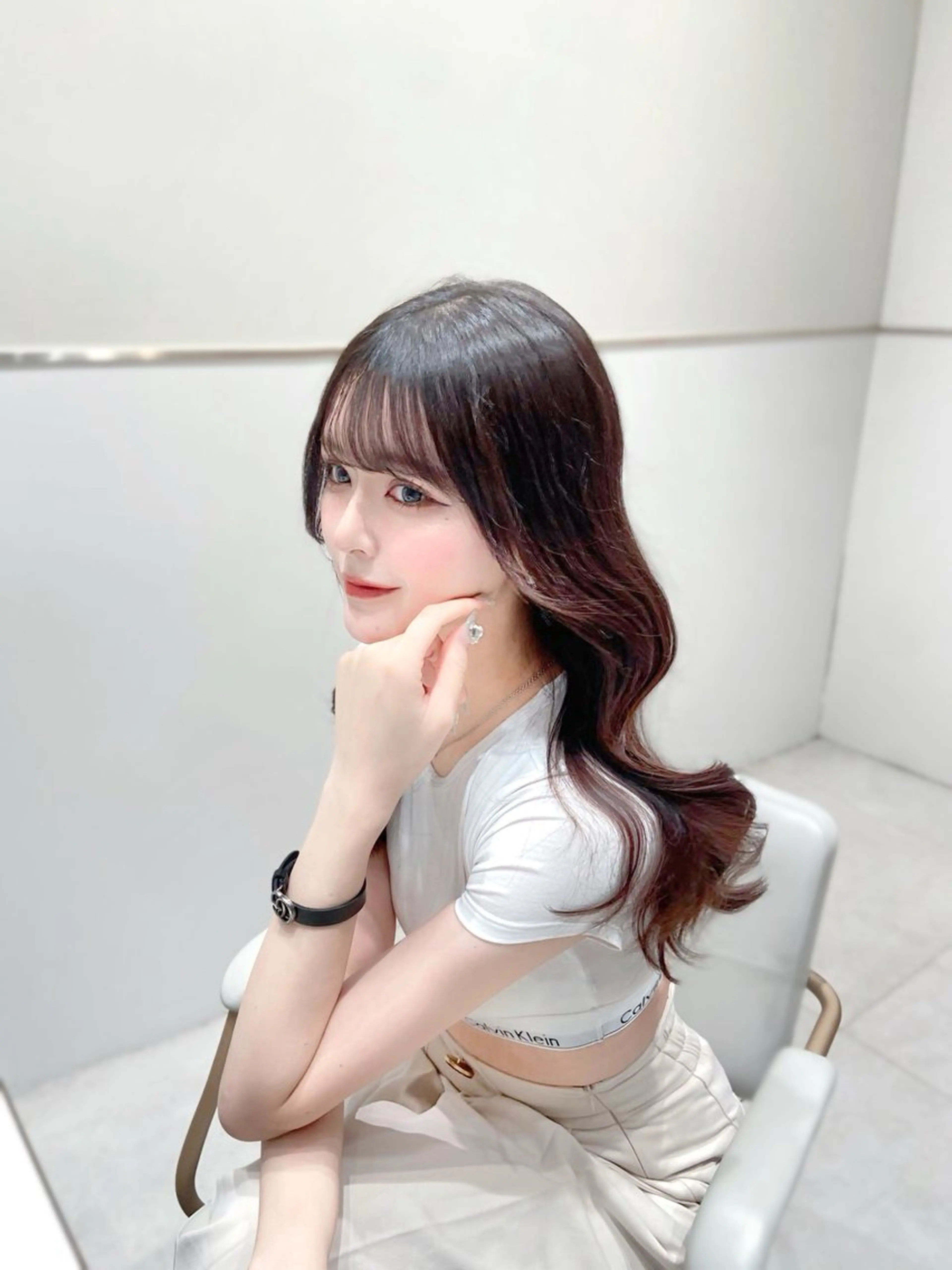 セミロング カラー カット ヘアカラー トリートメント ヘッドスパ ヘアセット 韓国ヘア/レイヤー/ 顔まわり/りょーとのヘアスタイル