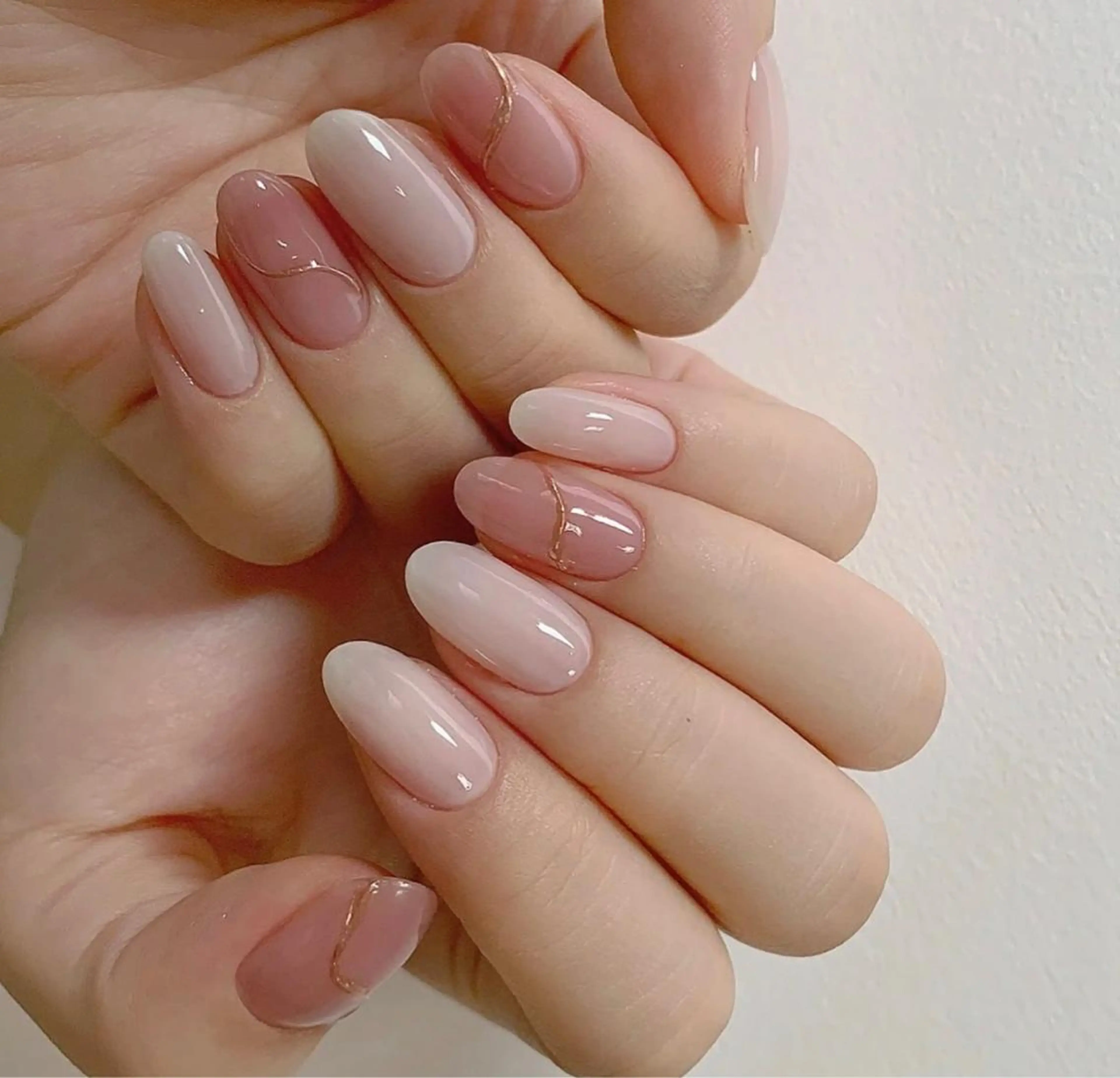 ネイル ハンドネイル Queens マオのネイルデザイン