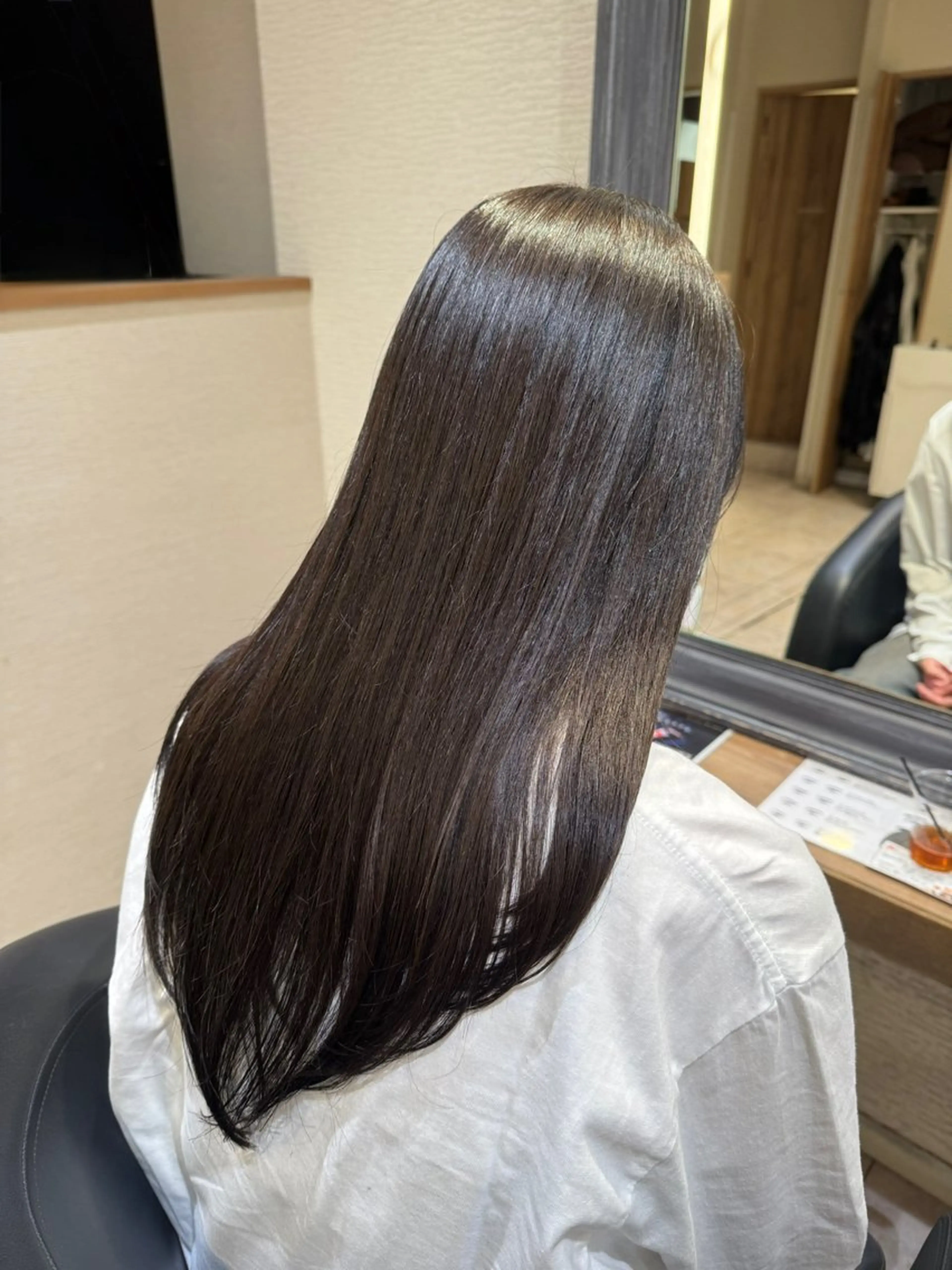ロング カラー さら艶レイヤーカット 🩶Suzuneのヘアスタイル