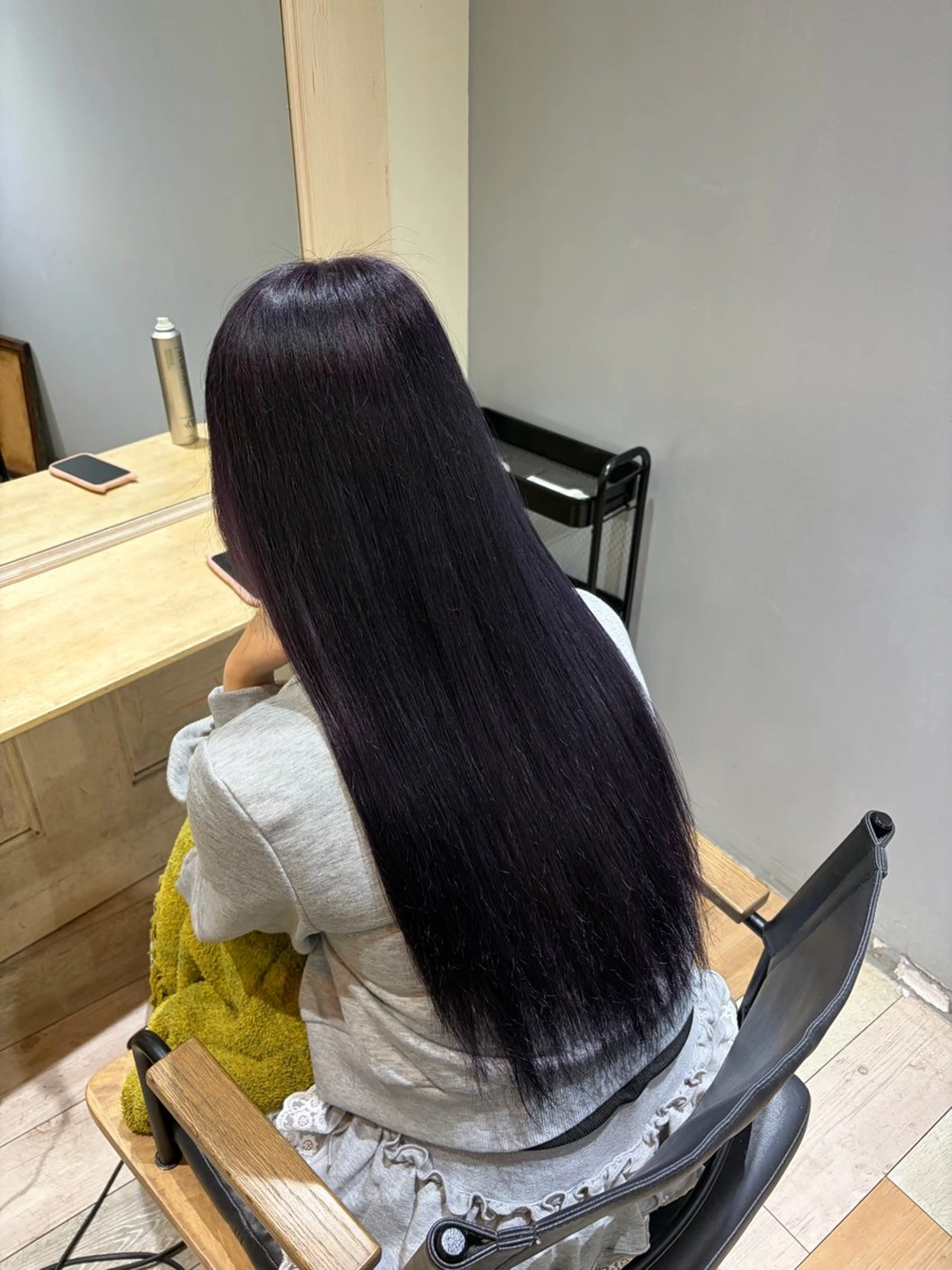 ロング ヘアカラー 💜🦋 COCONA🦋💜のヘアスタイル