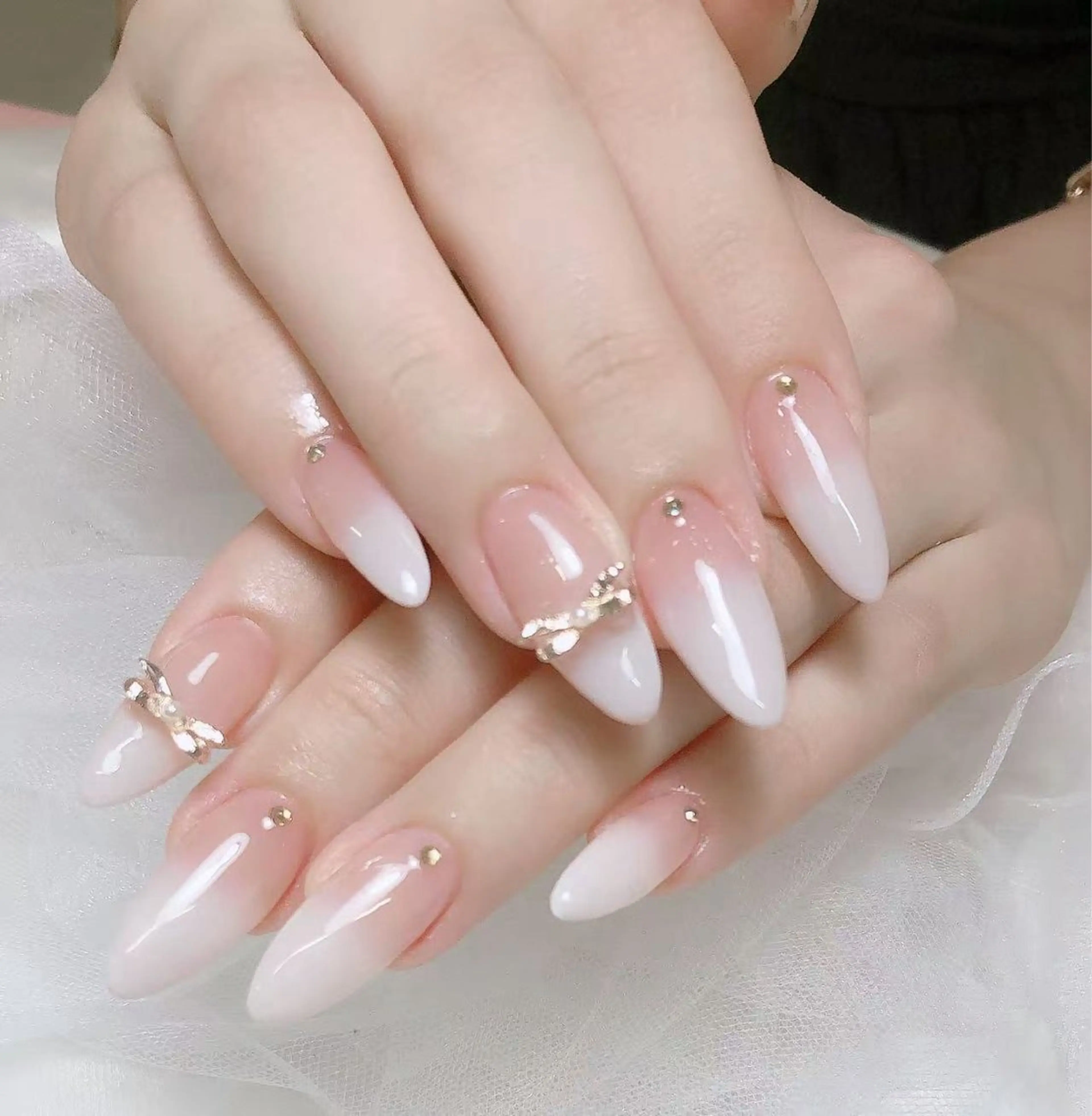 ネイル ルラワンネイル エンのネイルデザイン