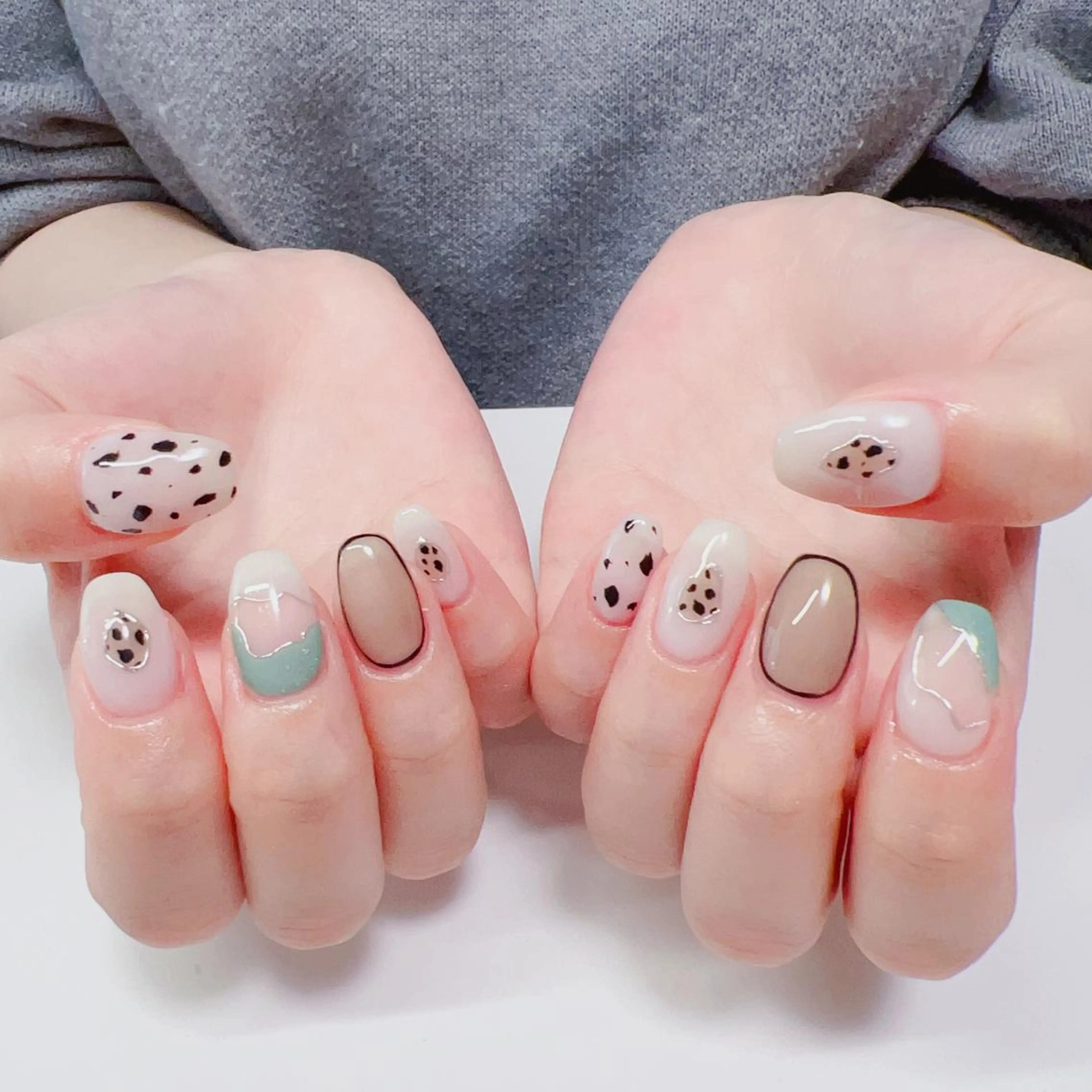 ネイル ハンドネイル YUYI.nail salonのネイルデザイン