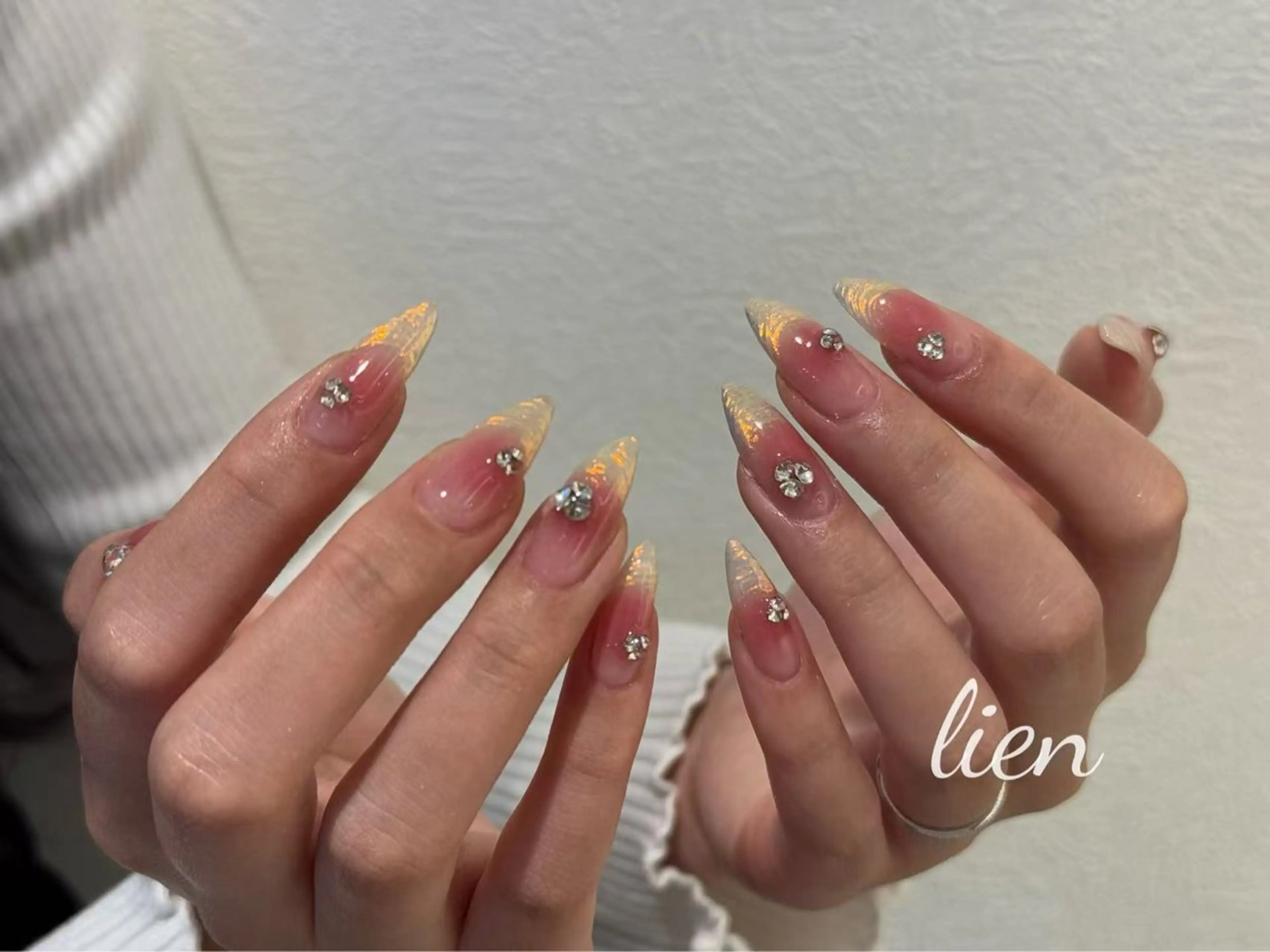 ネイル Lien _ ミオンのネイルデザイン