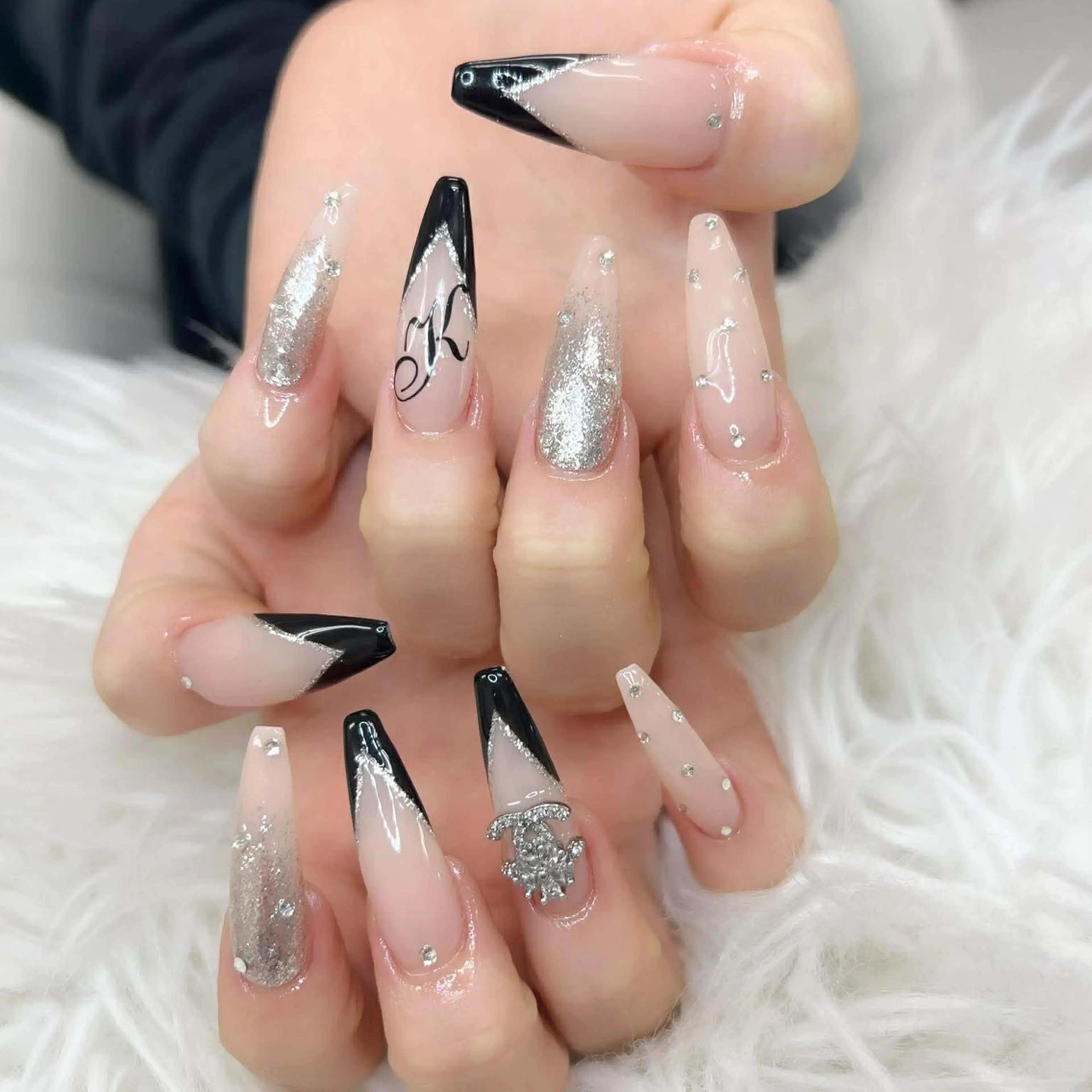 ネイル ANH NAIL ゴテゴテ専門店💎のネイルデザイン