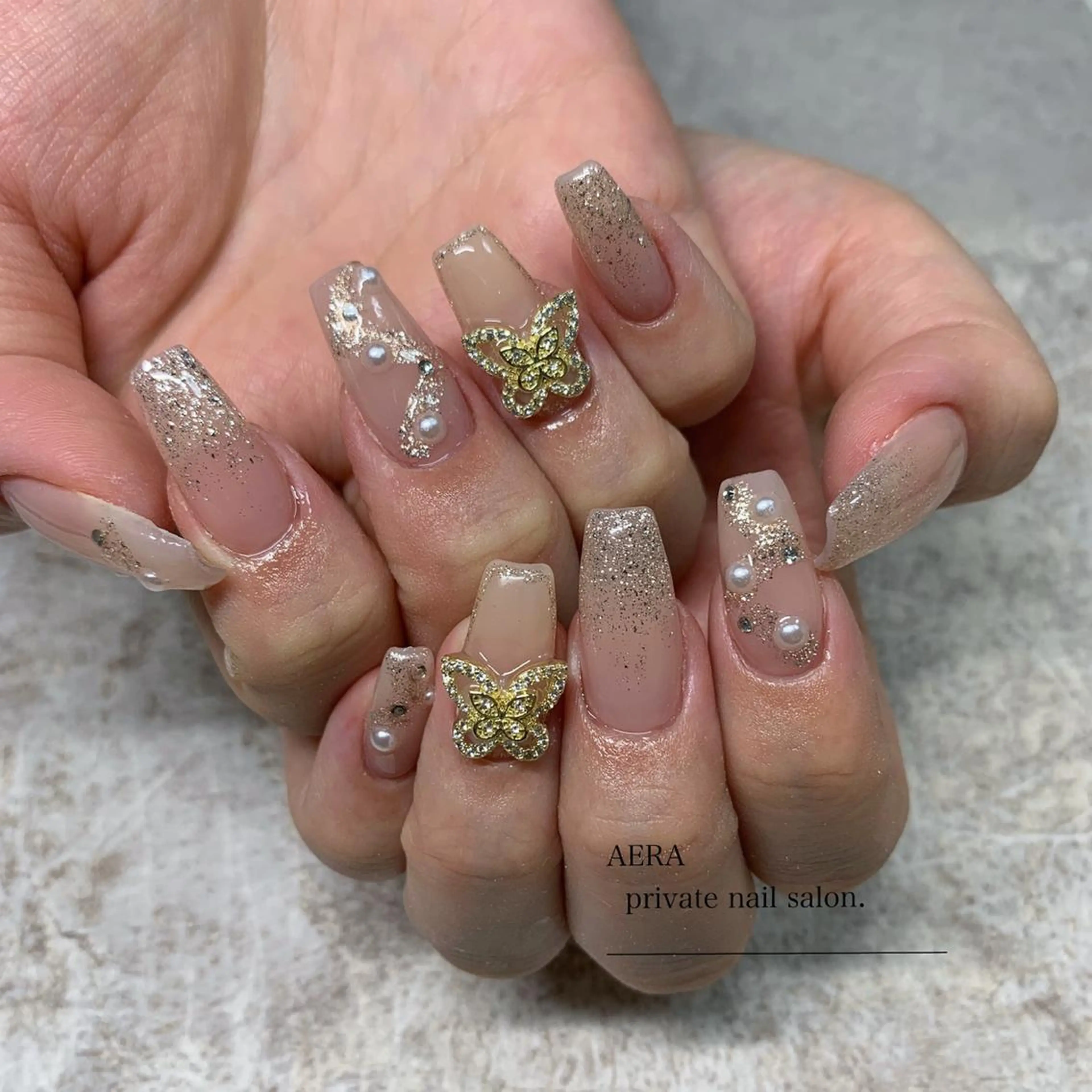 ネイル AERA nail shino🐱⸝꙳のネイルデザイン