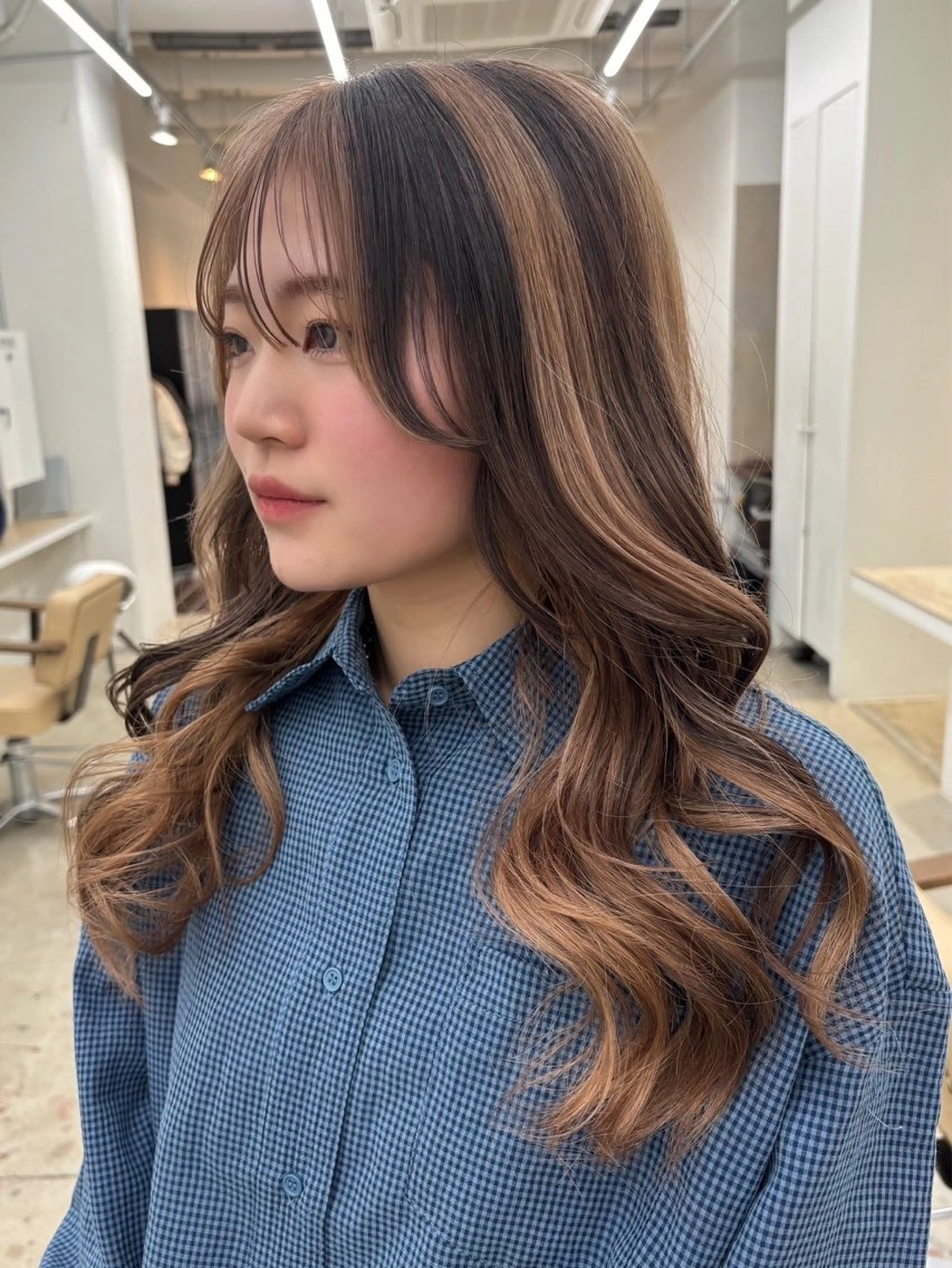 ロング カラー ヘアカラー 🪐ブリーチ/y2k ヘア🪐HARUKAのヘアスタイル