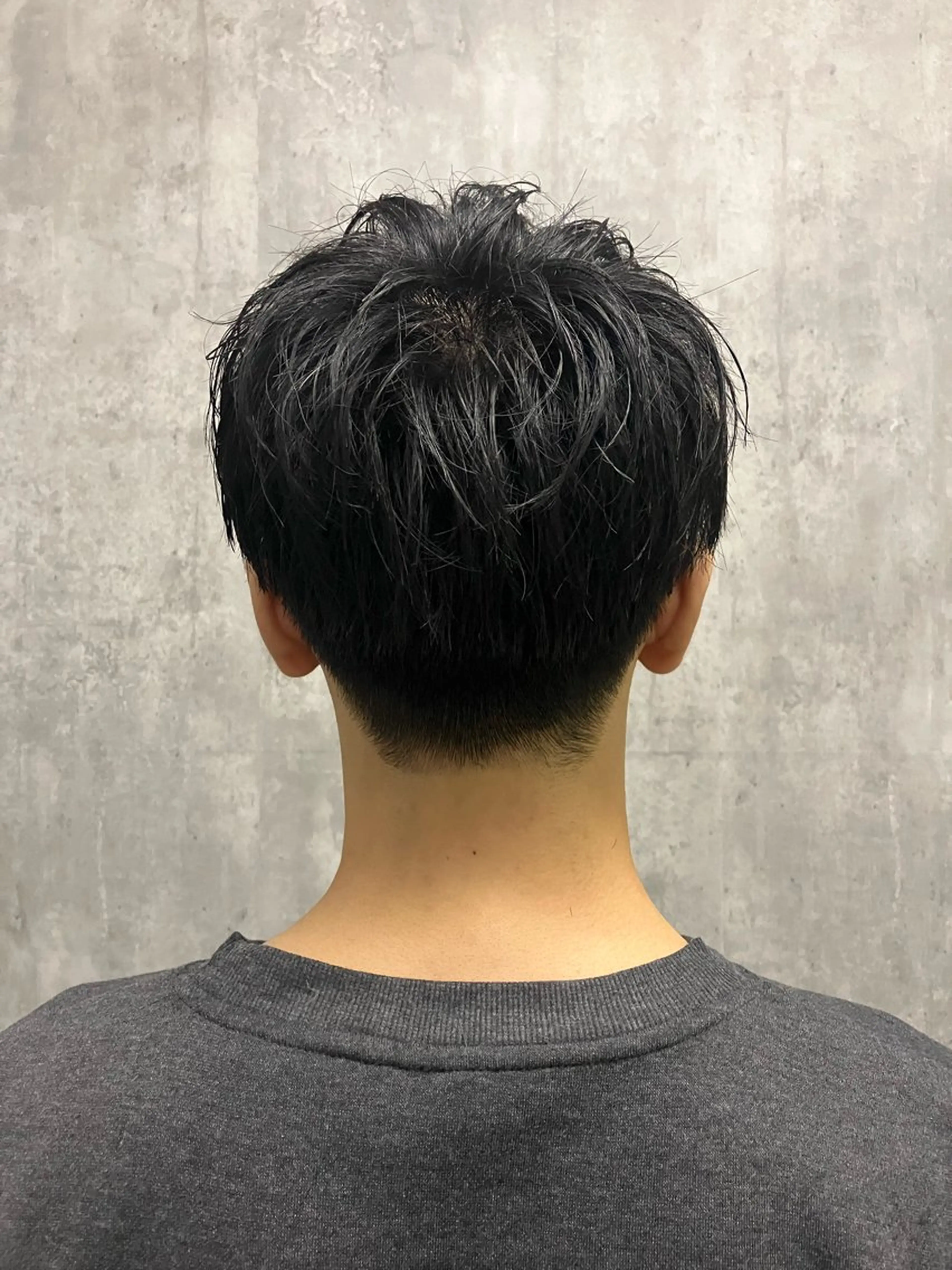 ショート メンズ SAKI SAKIのヘアスタイル