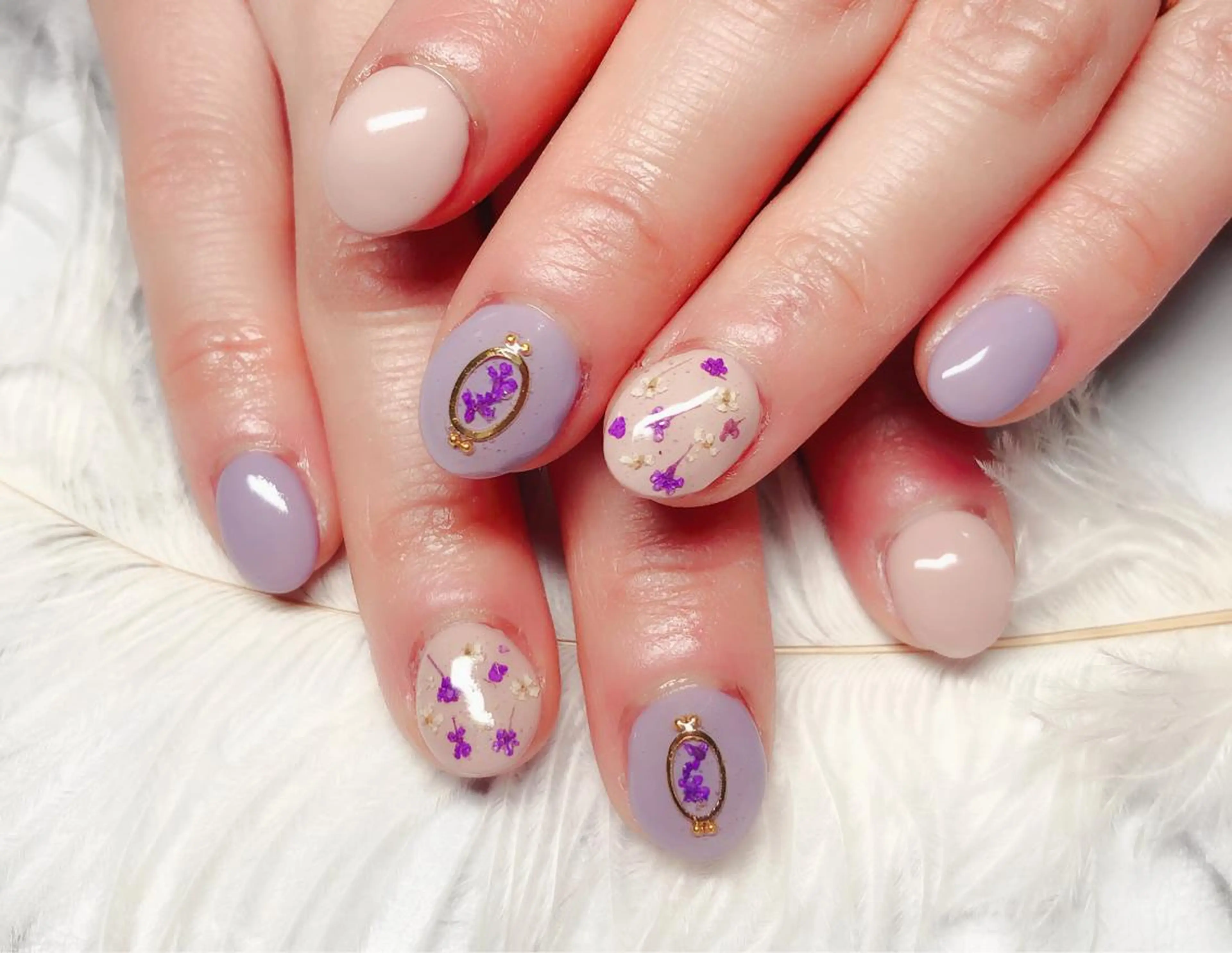 ネイル ハンドネイル マジック ミラーのネイルデザイン