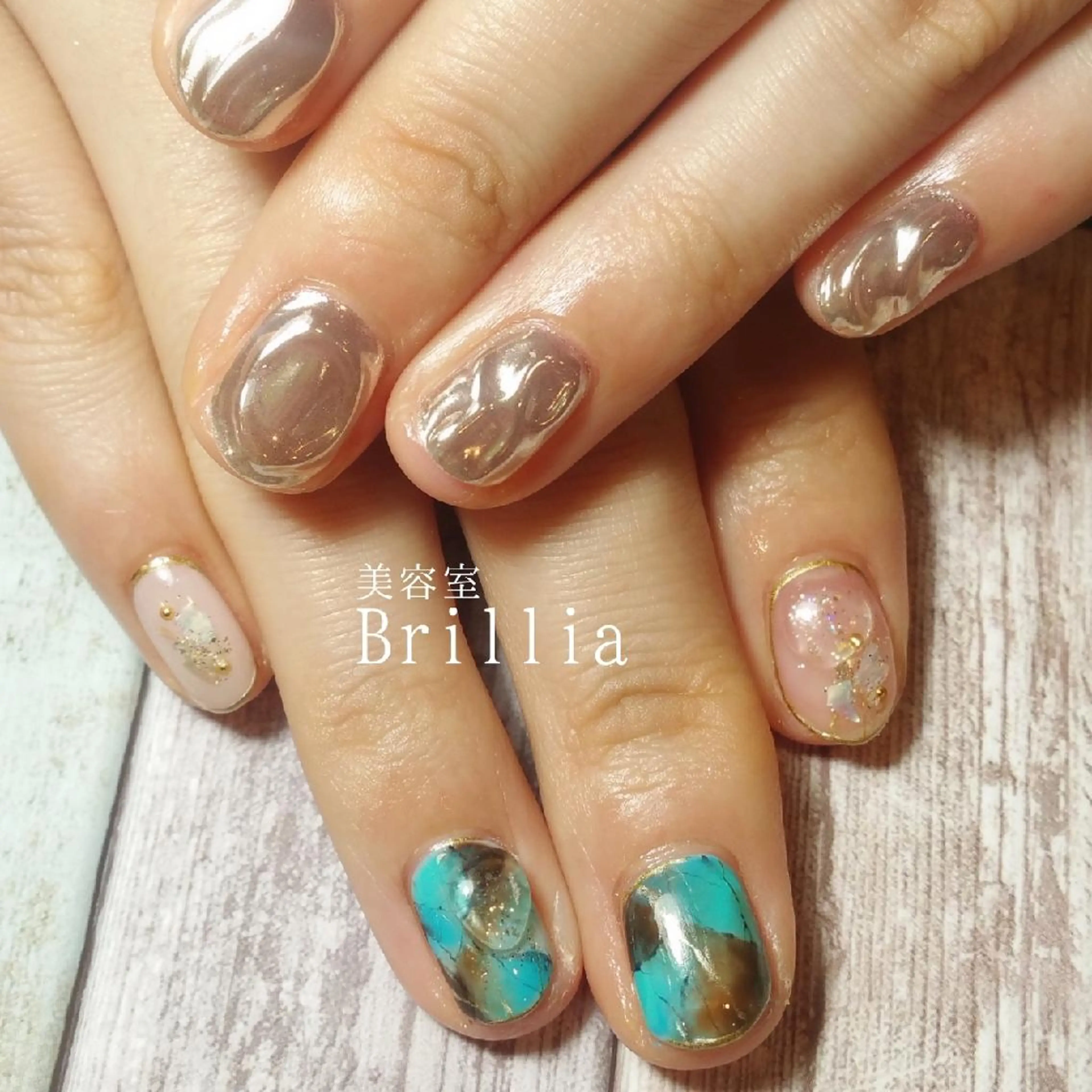 ネイル ハンドネイル 柴田 彩のネイルデザイン