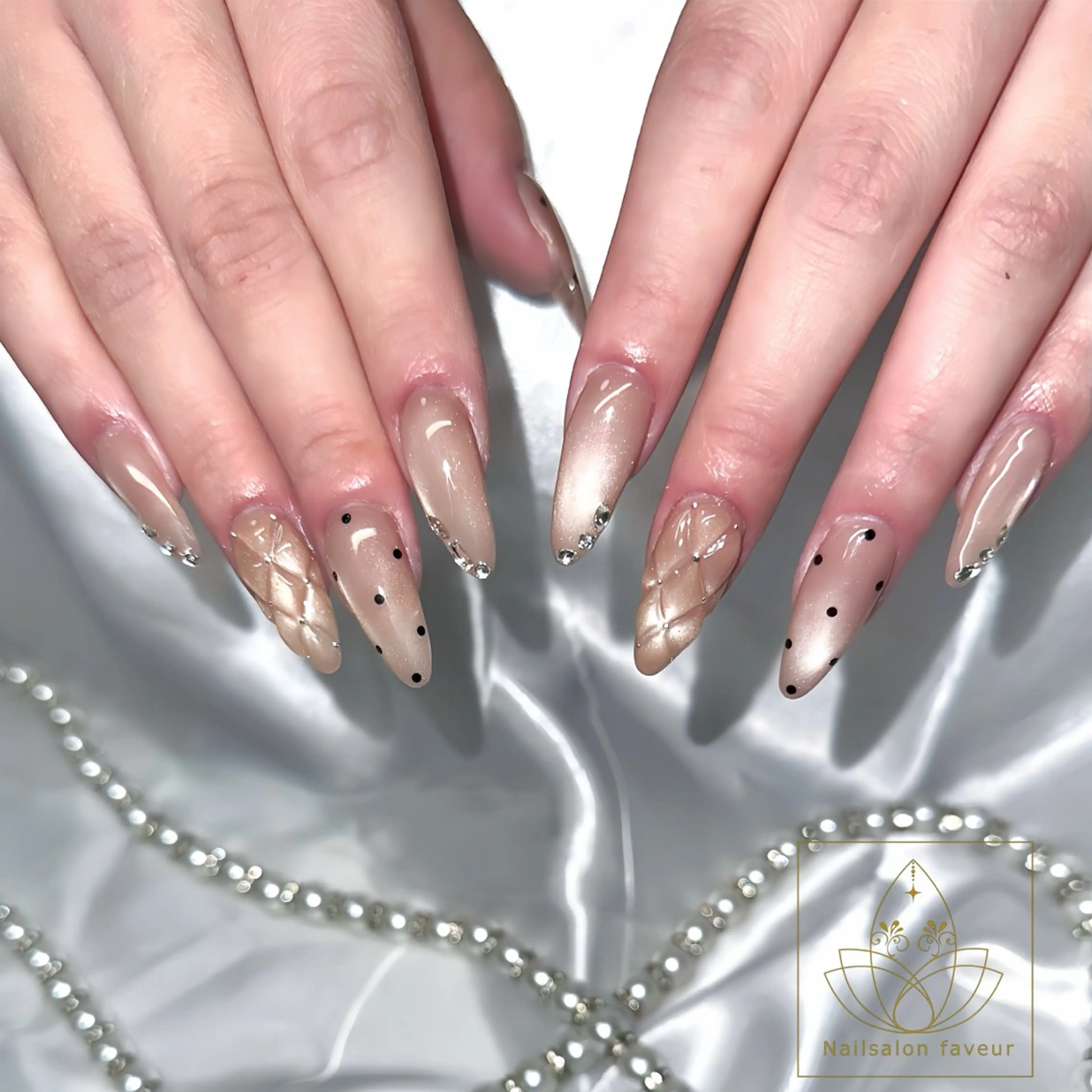 ネイル ハンドネイル Nailsalon faveurのネイルデザイン