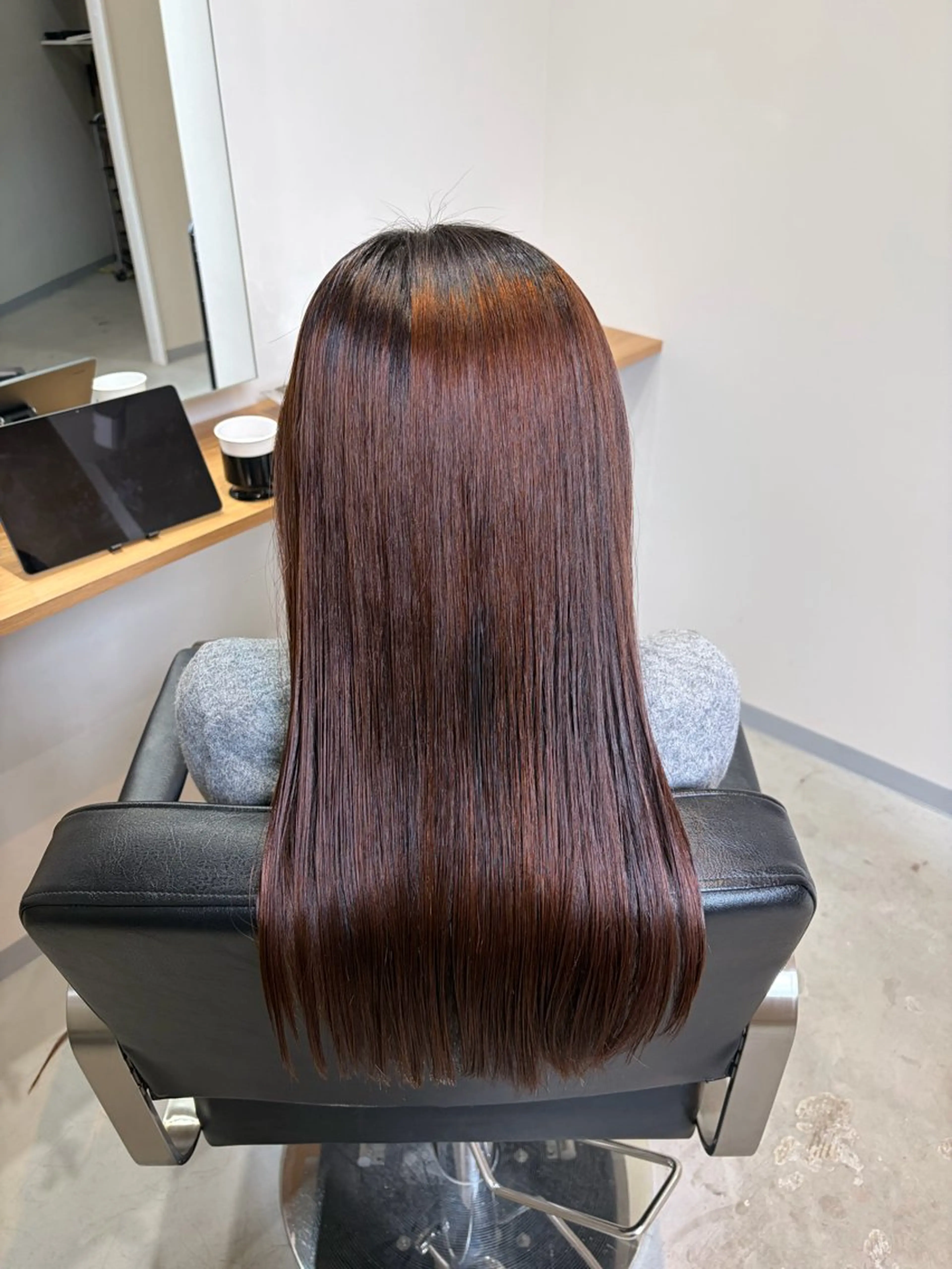 ロング omaフクダ 縮毛矯正/艶髪カラーのヘアスタイル