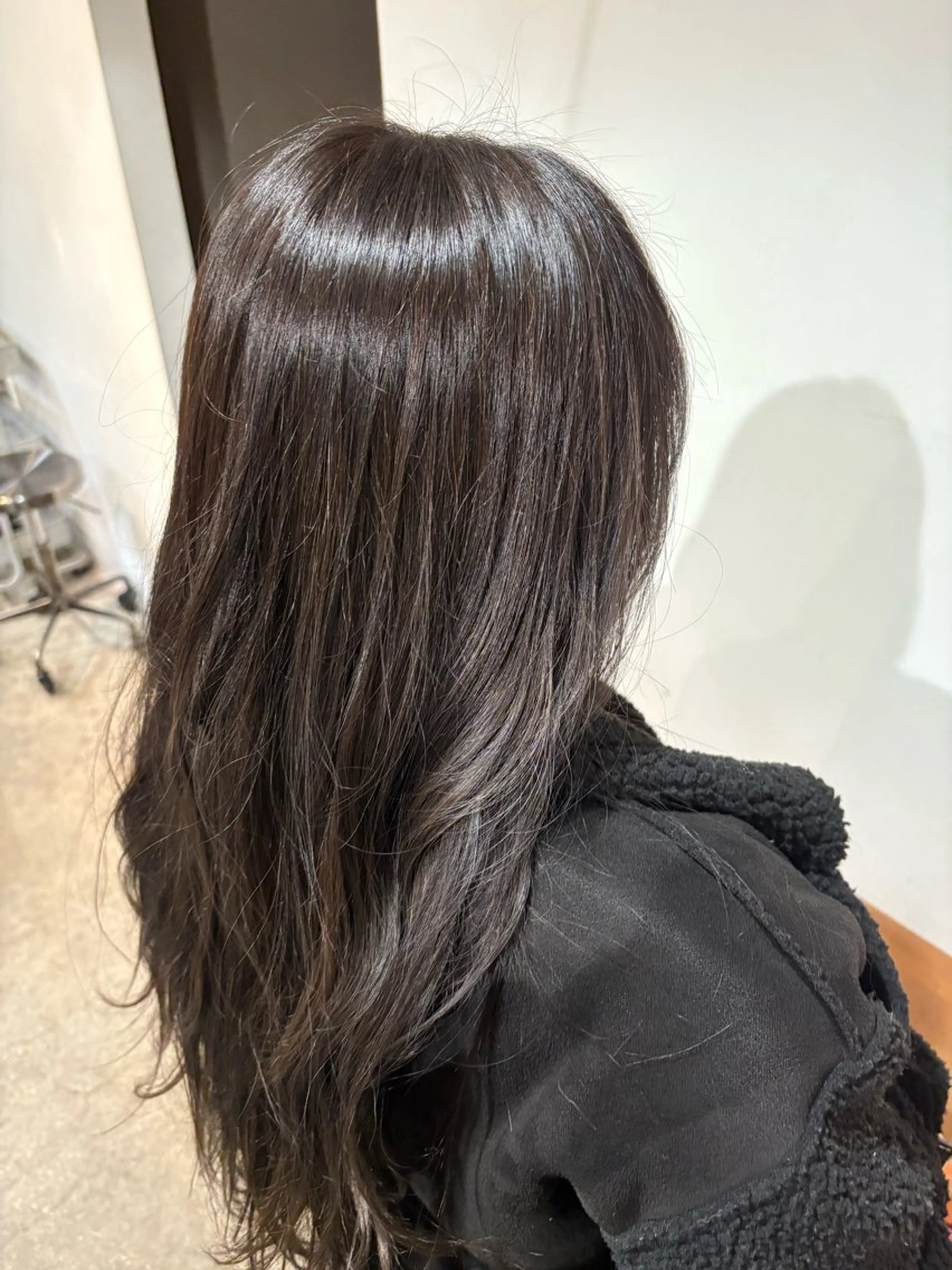 ロング ヘアカラー 名田 凌佑のヘアスタイル