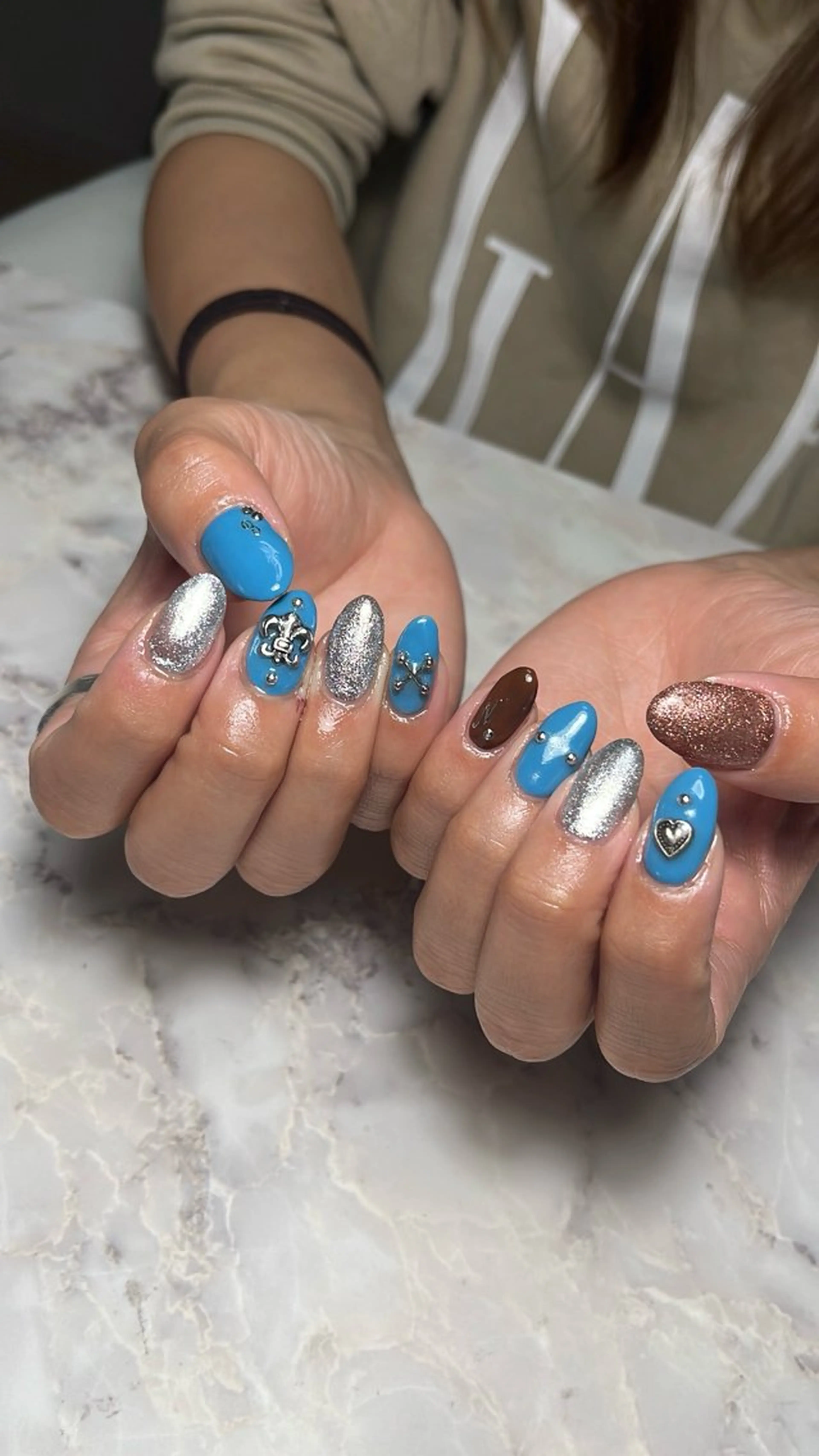 ネイル ハンドネイル フットネイル Kawaiinail studioのネイルデザイン