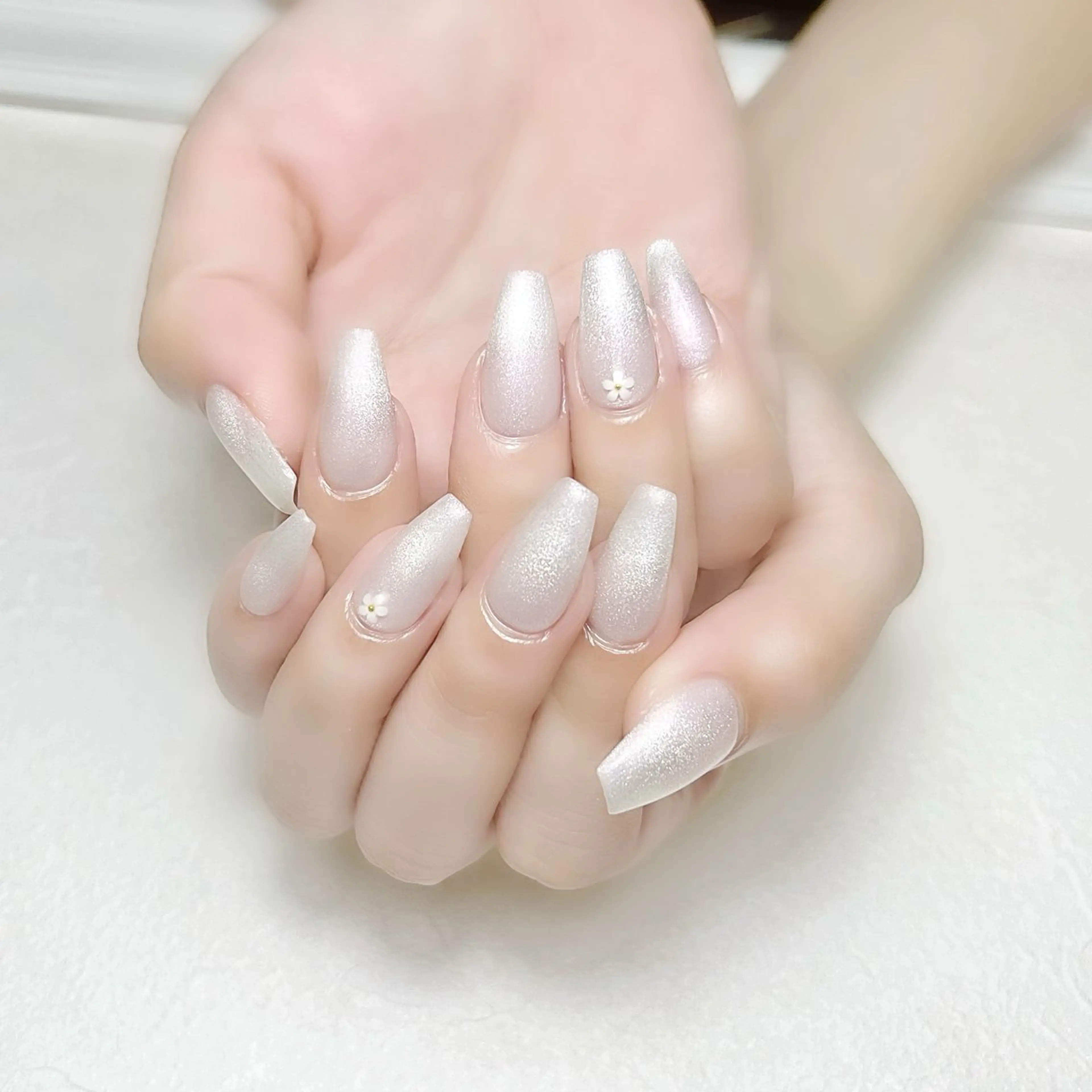 ネイル マグネットネイル オフィスネイル ワンカラーネイル シルバー シンプルネイル rouse nail RISATOのネイルデザイン