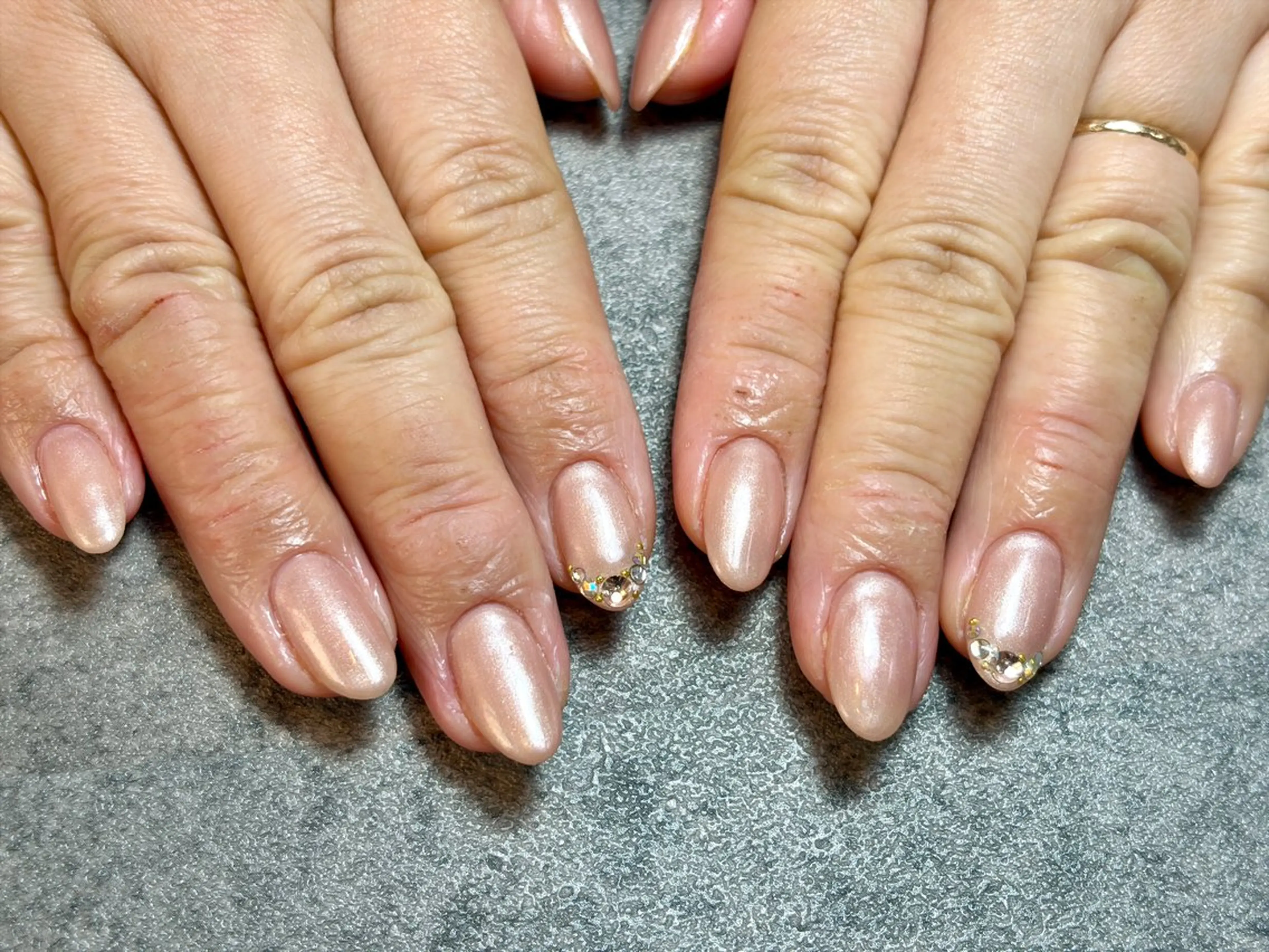 ネイル オフィスネイル ハンドネイル GéRanium Harukaのネイルデザイン