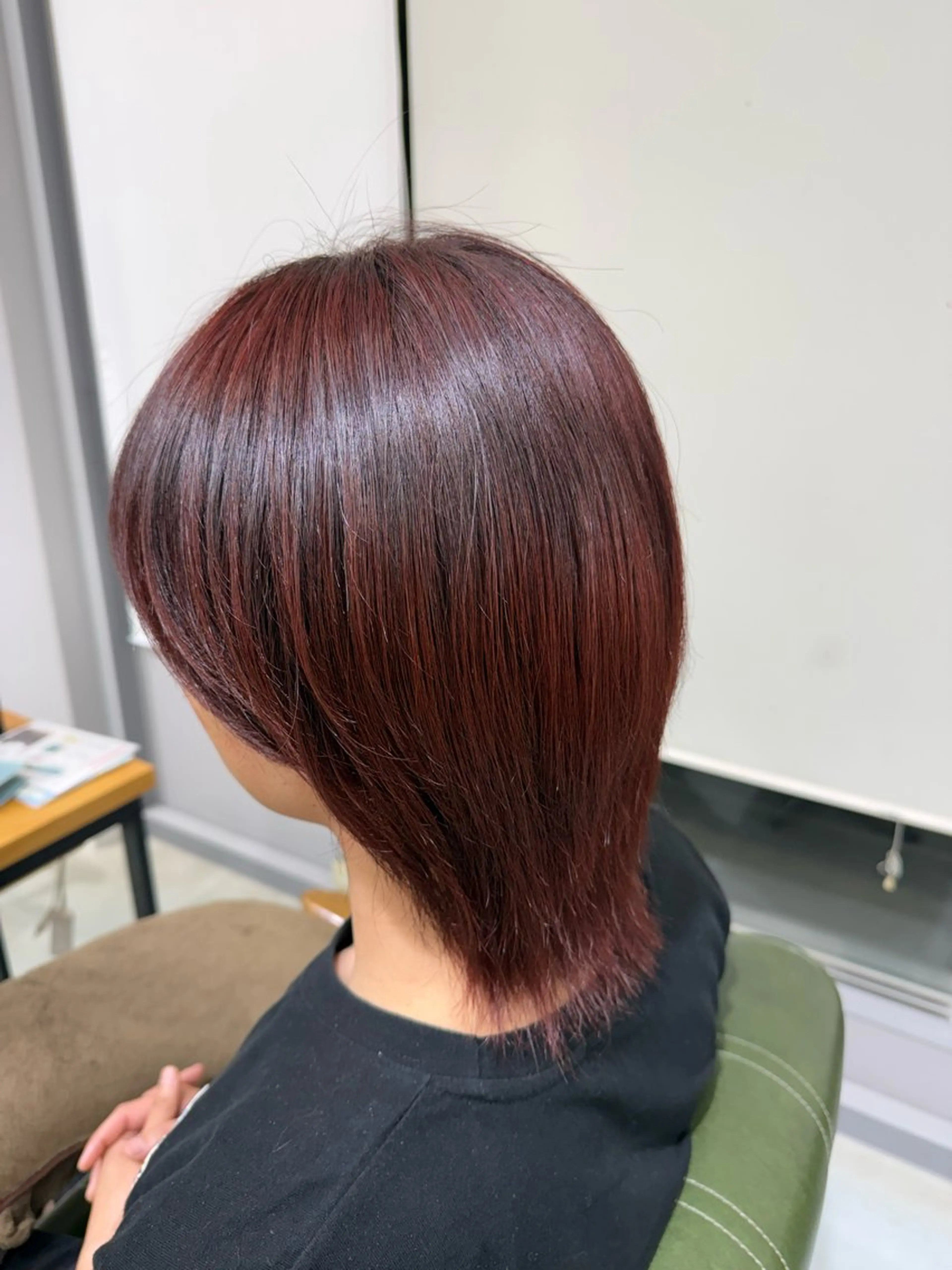 ショート カラー メンズ レッドカラー ヘアカラー 村山 晴哉のヘアスタイル