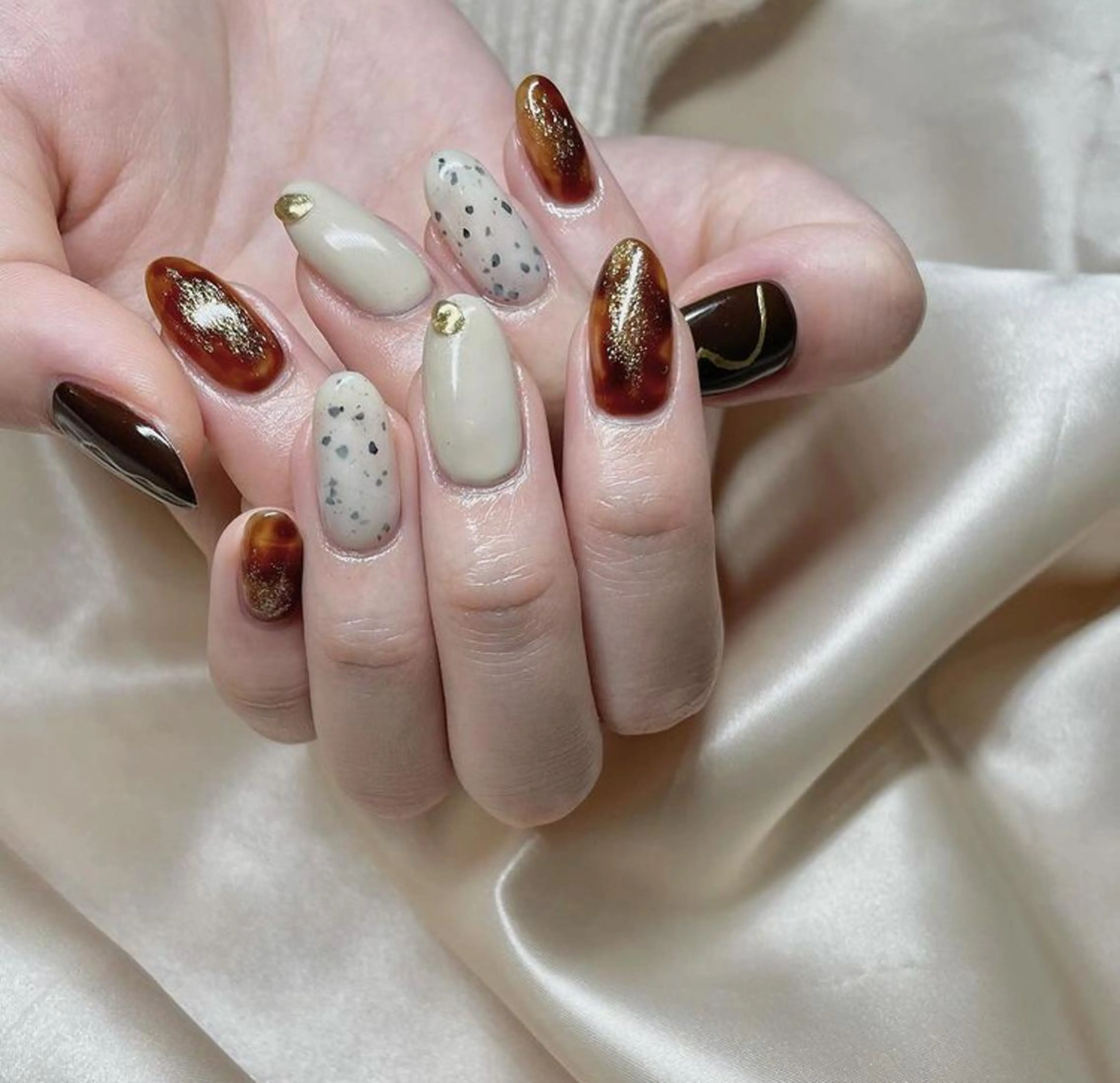 ネイル ﾐﾙﾌｨｰﾕ /Tomoeのネイルデザイン