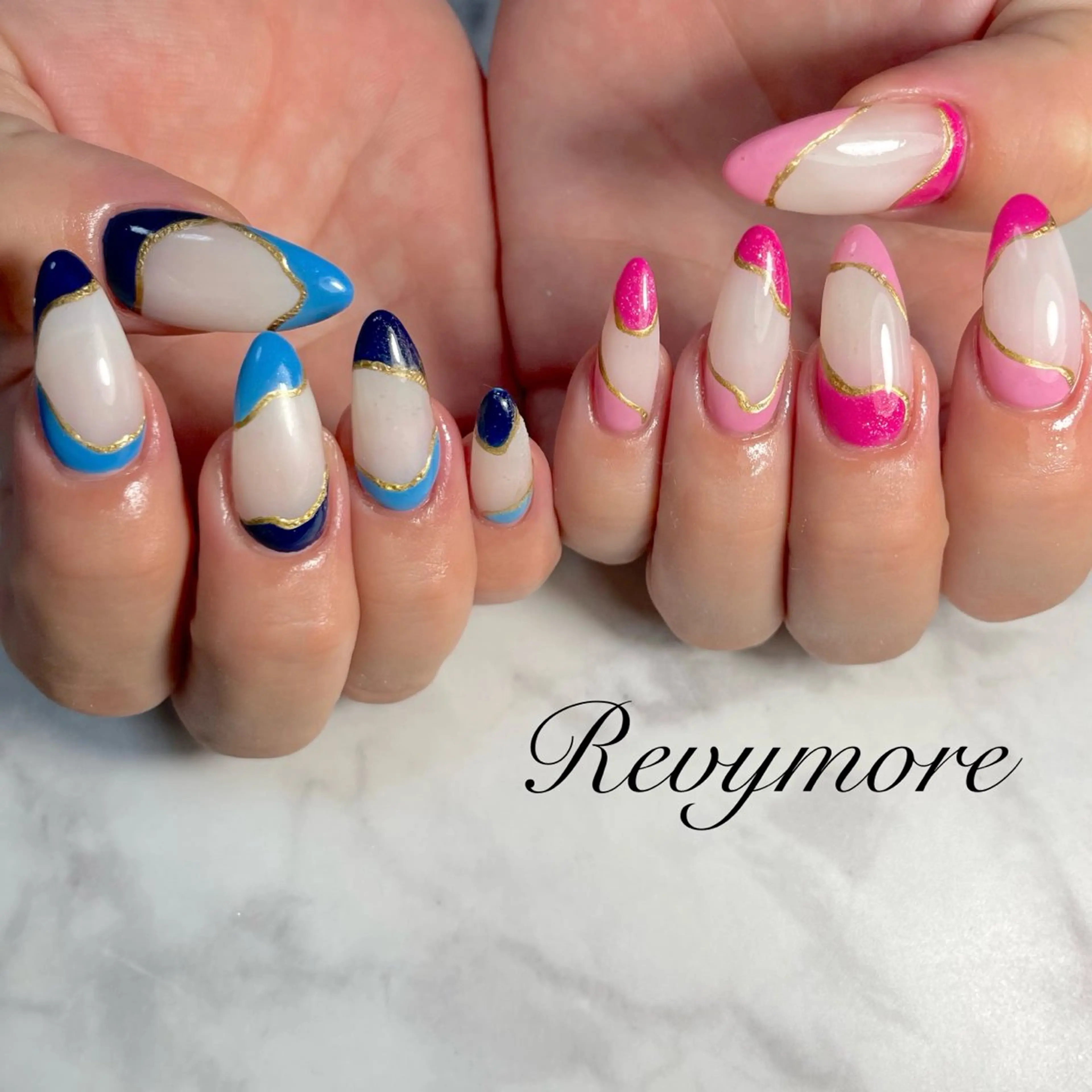 ネイル フレンチネイル ジェルネイル 水色 ミラーネイル ニュアンスネイル nail salon Revymoreのネイルデザイン