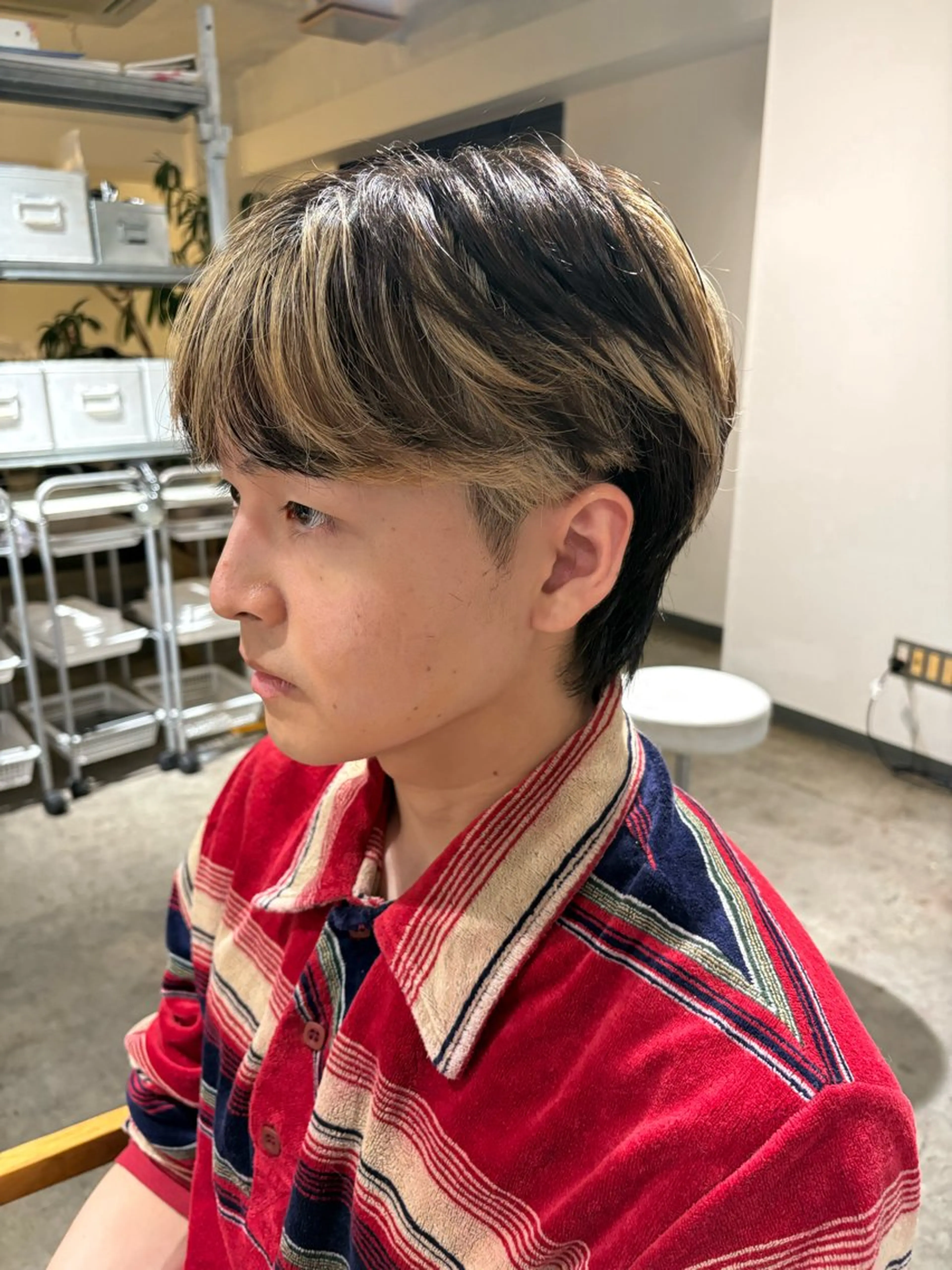 ショート カラー メンズ カット ヘアカラー become men's hair 名駅店所属・名駅/フェザーパーマ 韓国ヘア/森岡のヘアスタイル