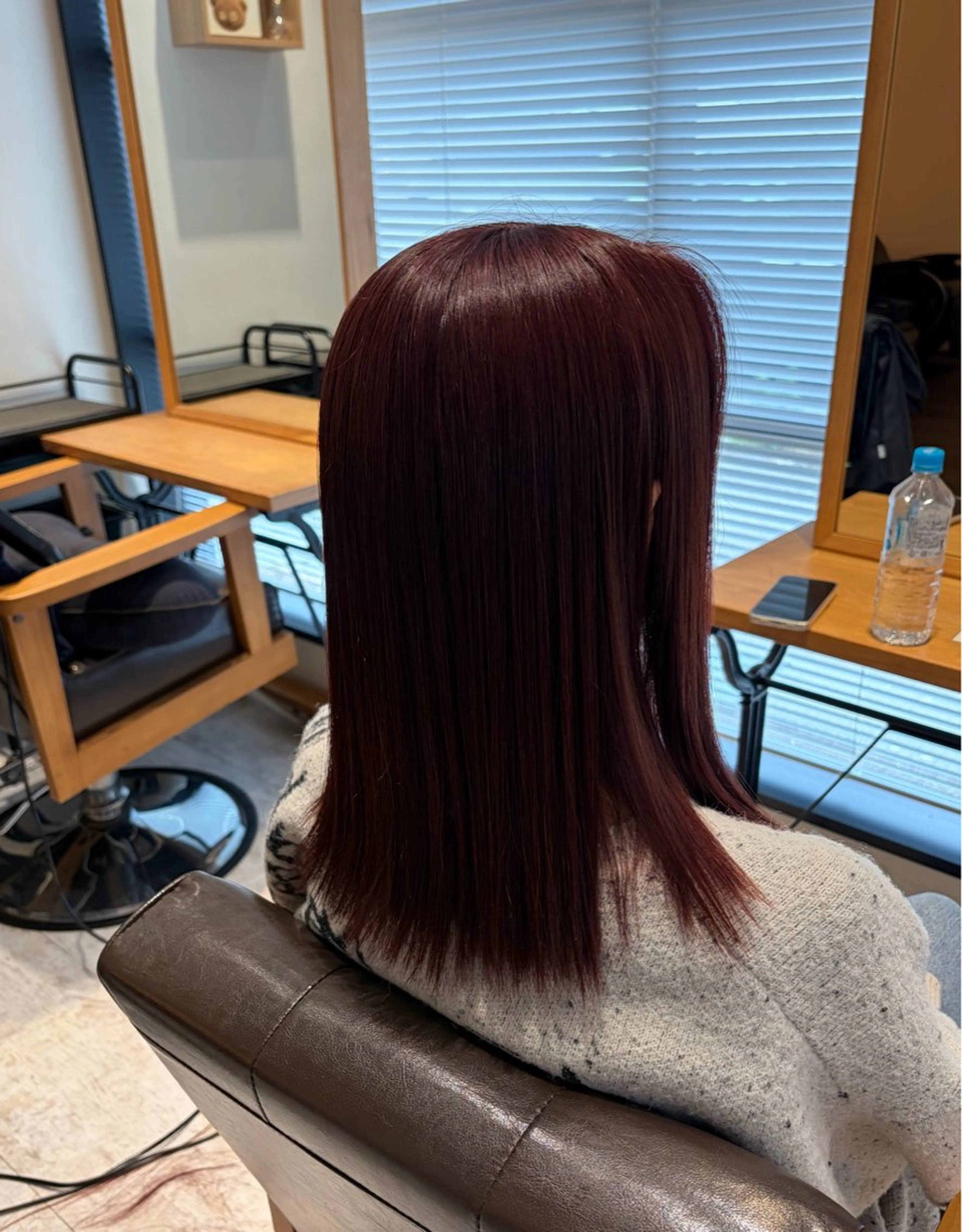 ミディアム ヘアカラー 渡辺 望愛のヘアスタイル