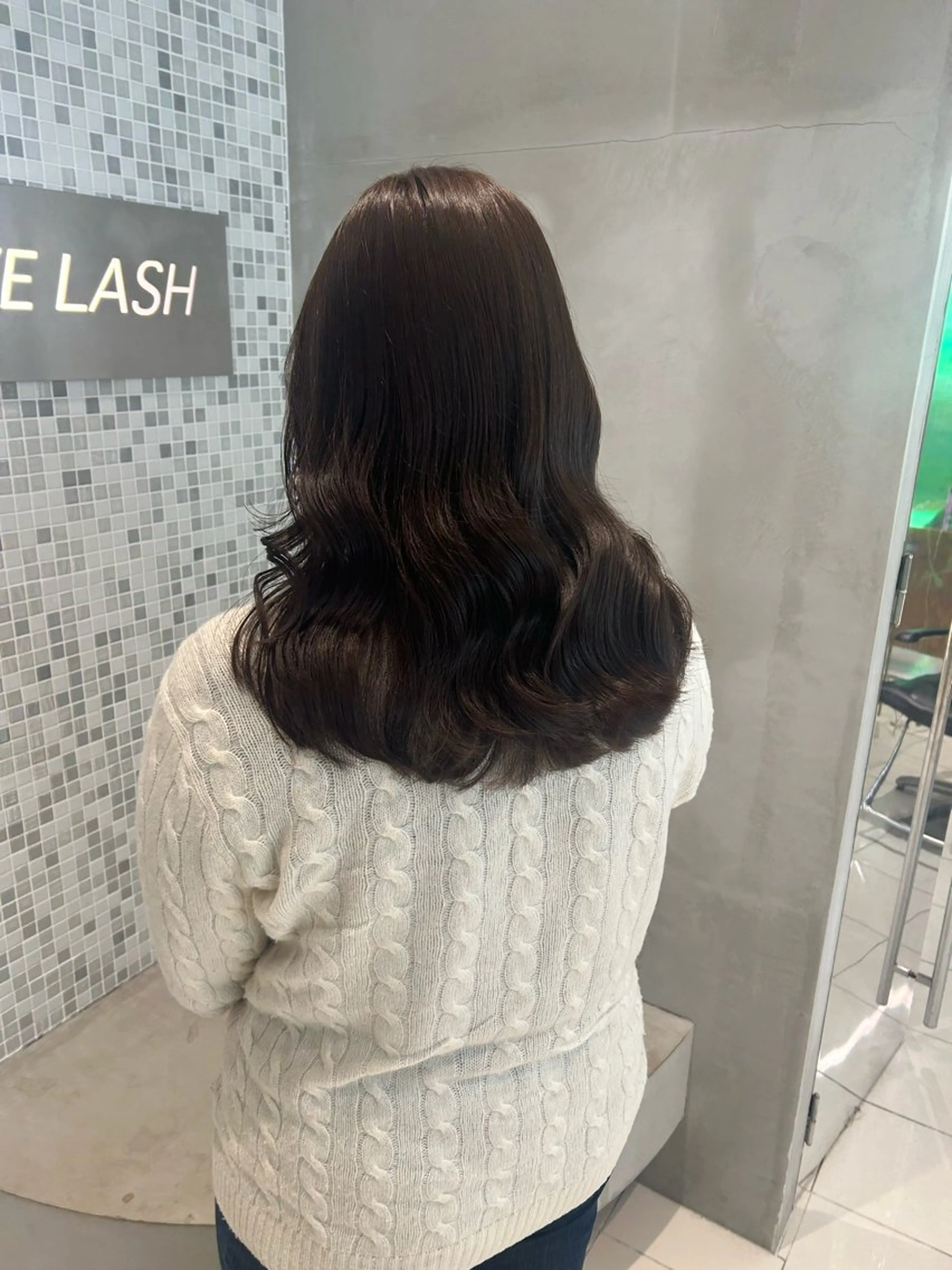 ミディアム カラー ベージュカラー カット ヘアカラー トリートメント 透明感カラー🫧 nanohaのヘアスタイル