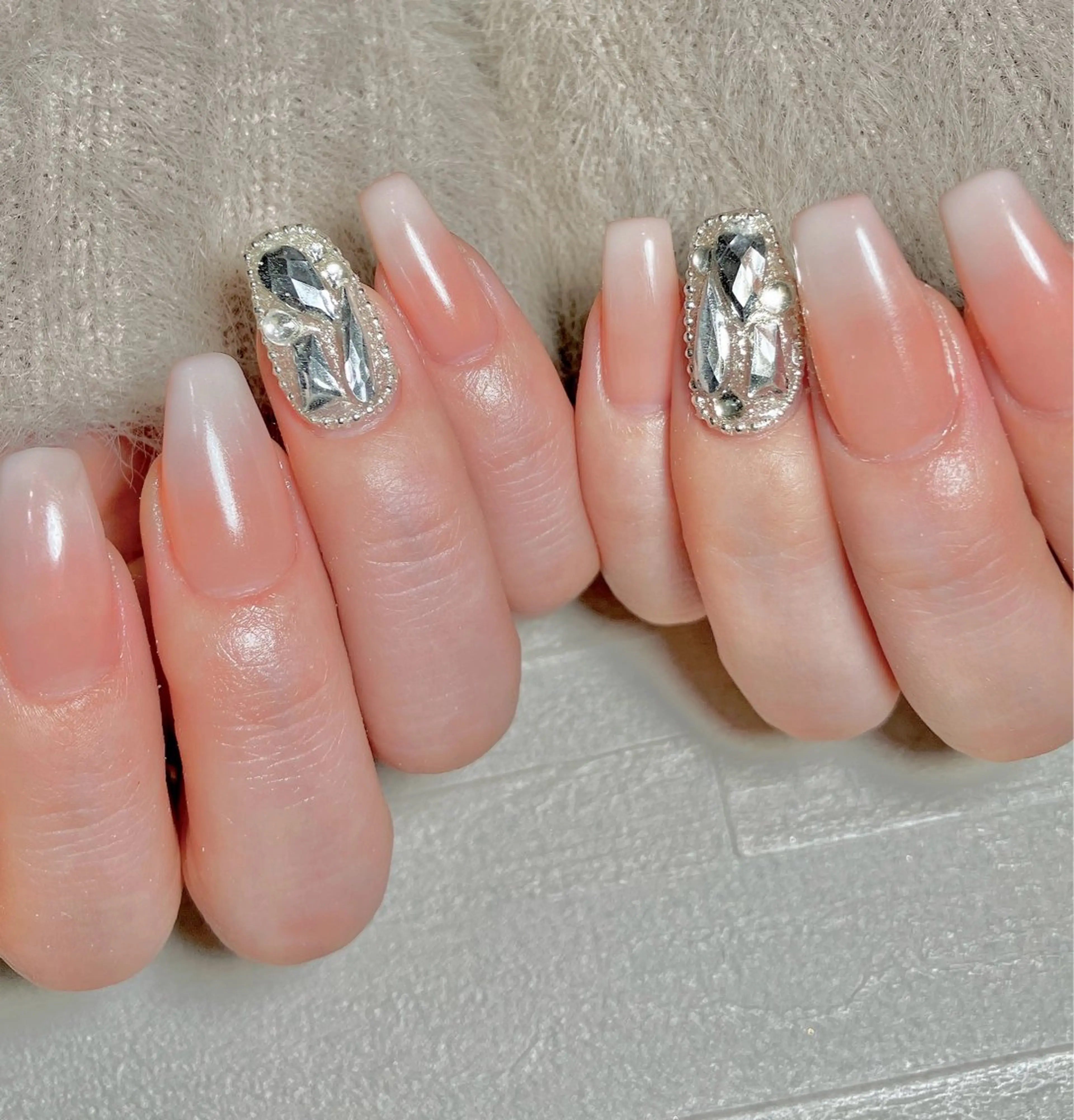 ネイル Liennail 持込デザインやり放題のネイルデザイン