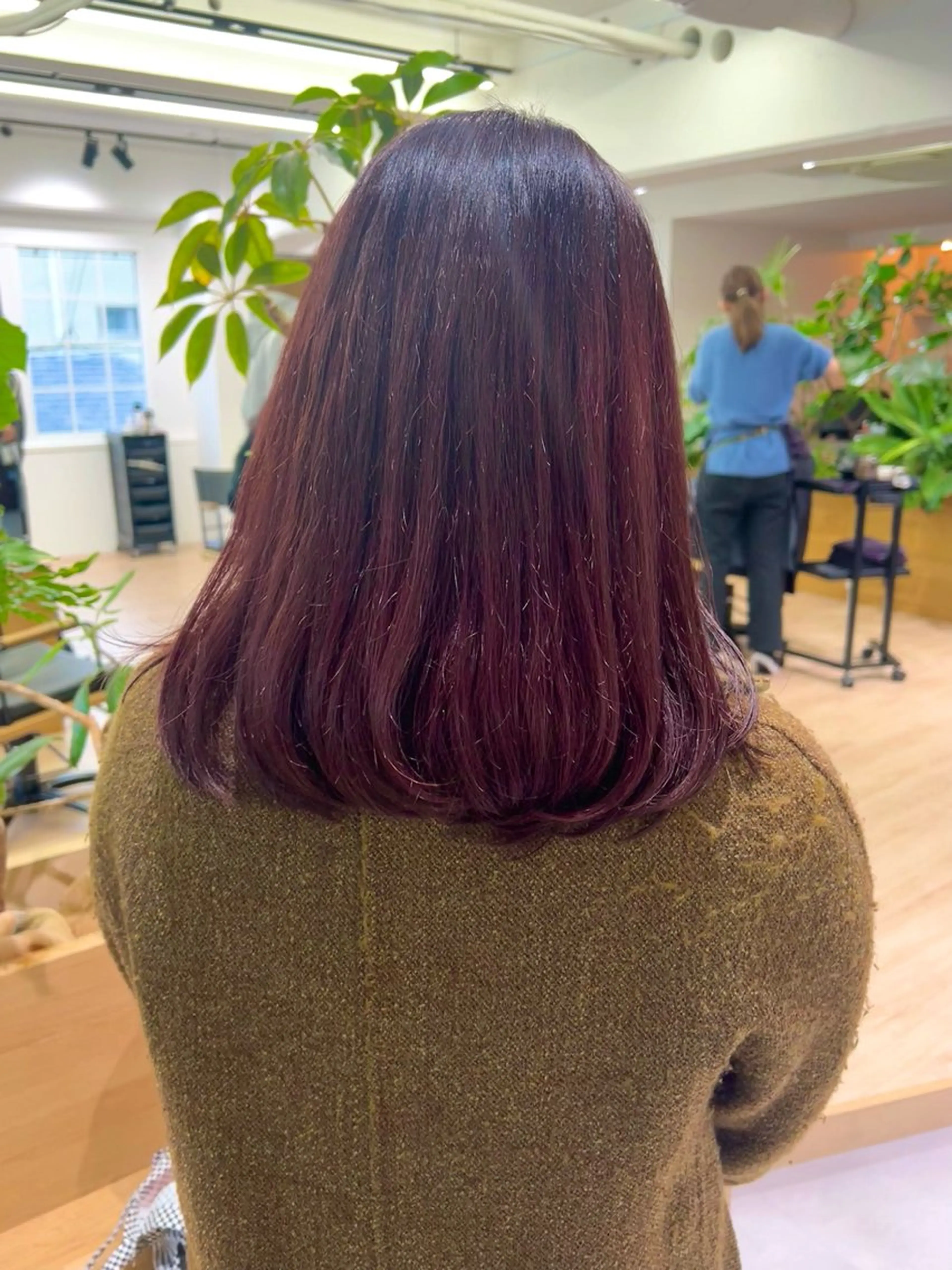 ロング ヘアカラー トリートメント 艶ベージュ/オリーブ カラー🫒airiのヘアスタイル