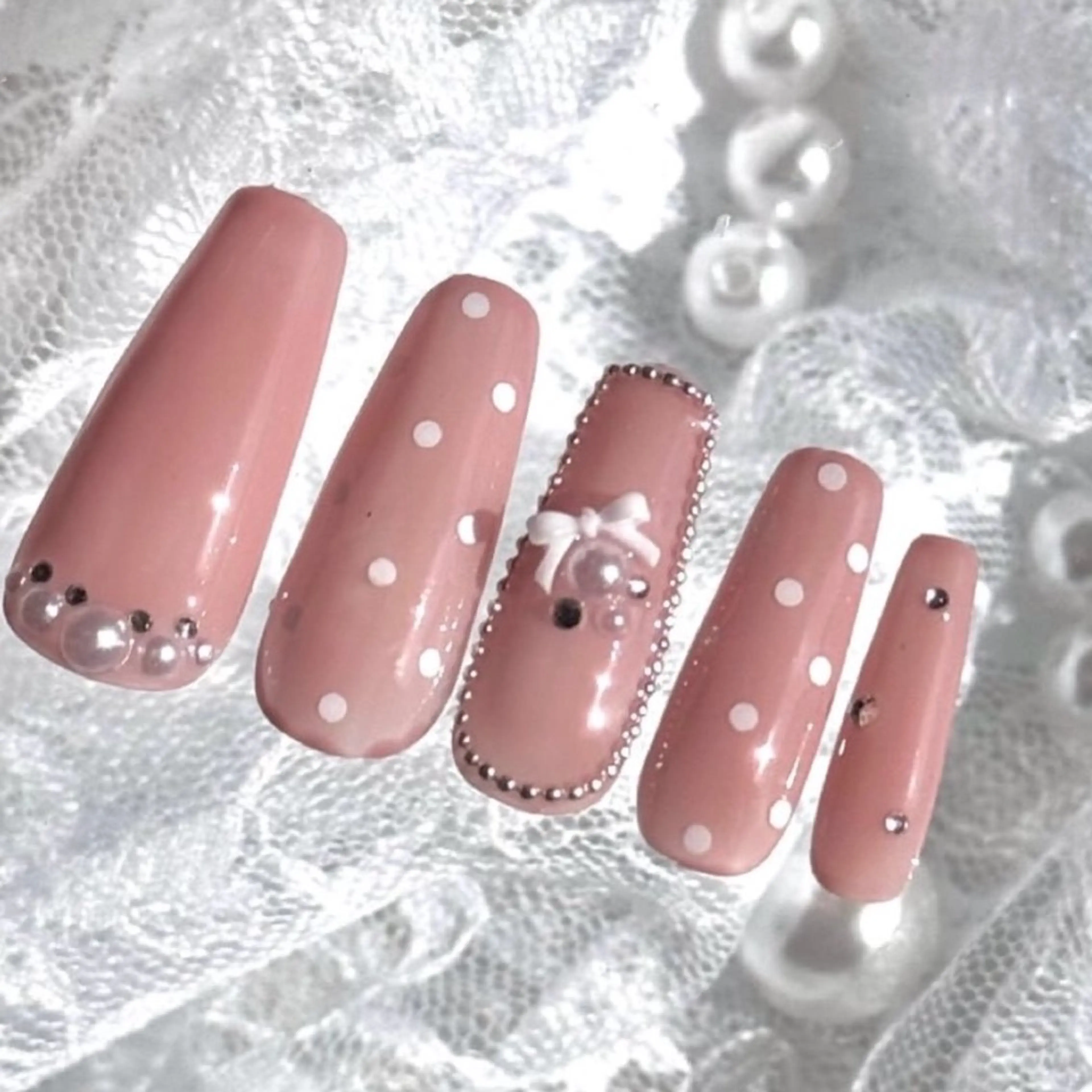 ネイル ワンホンネイル m. akiのネイルデザイン