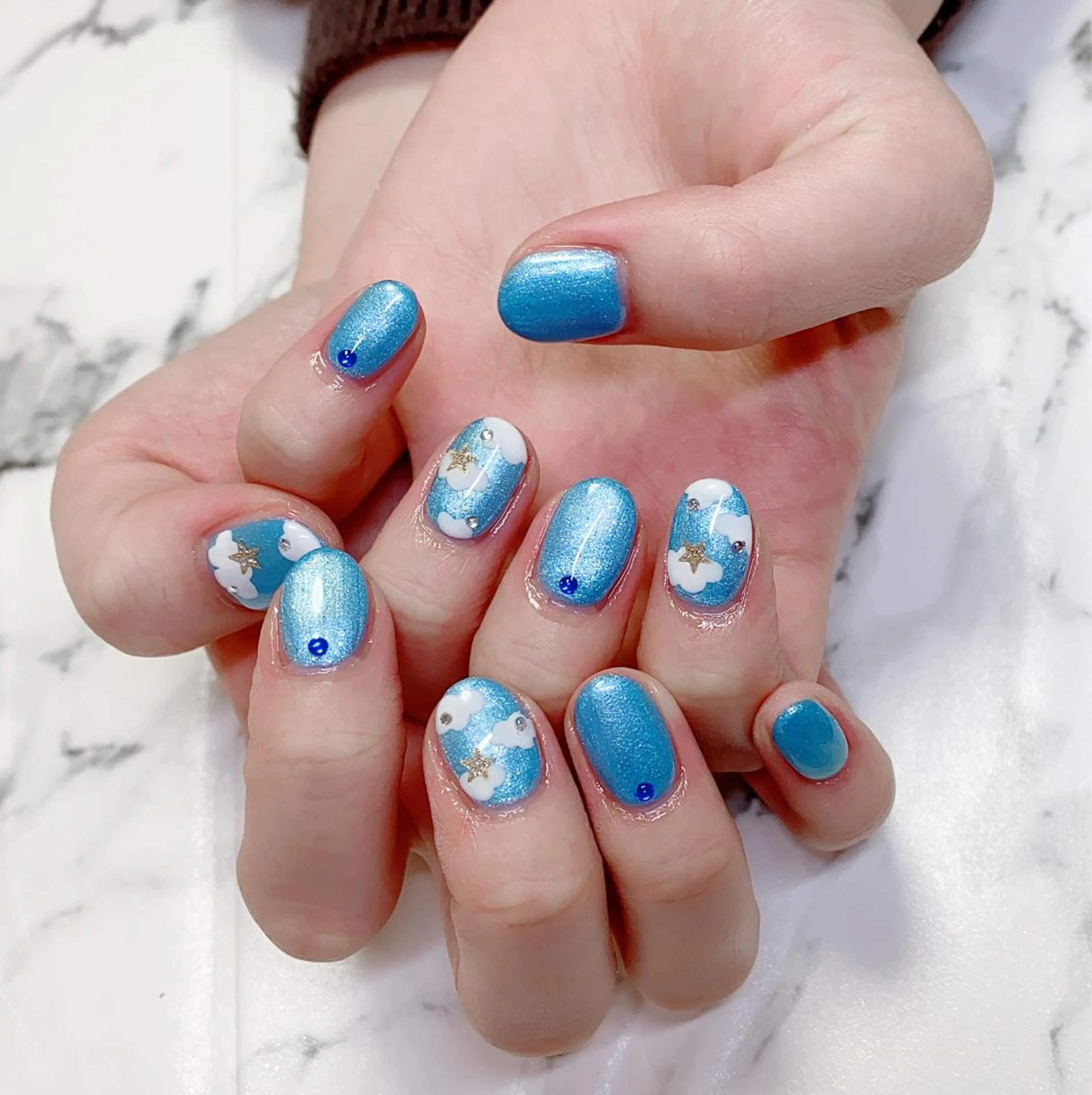 ショート カラー ネイル アートネイル Q Free nailsのネイルデザイン