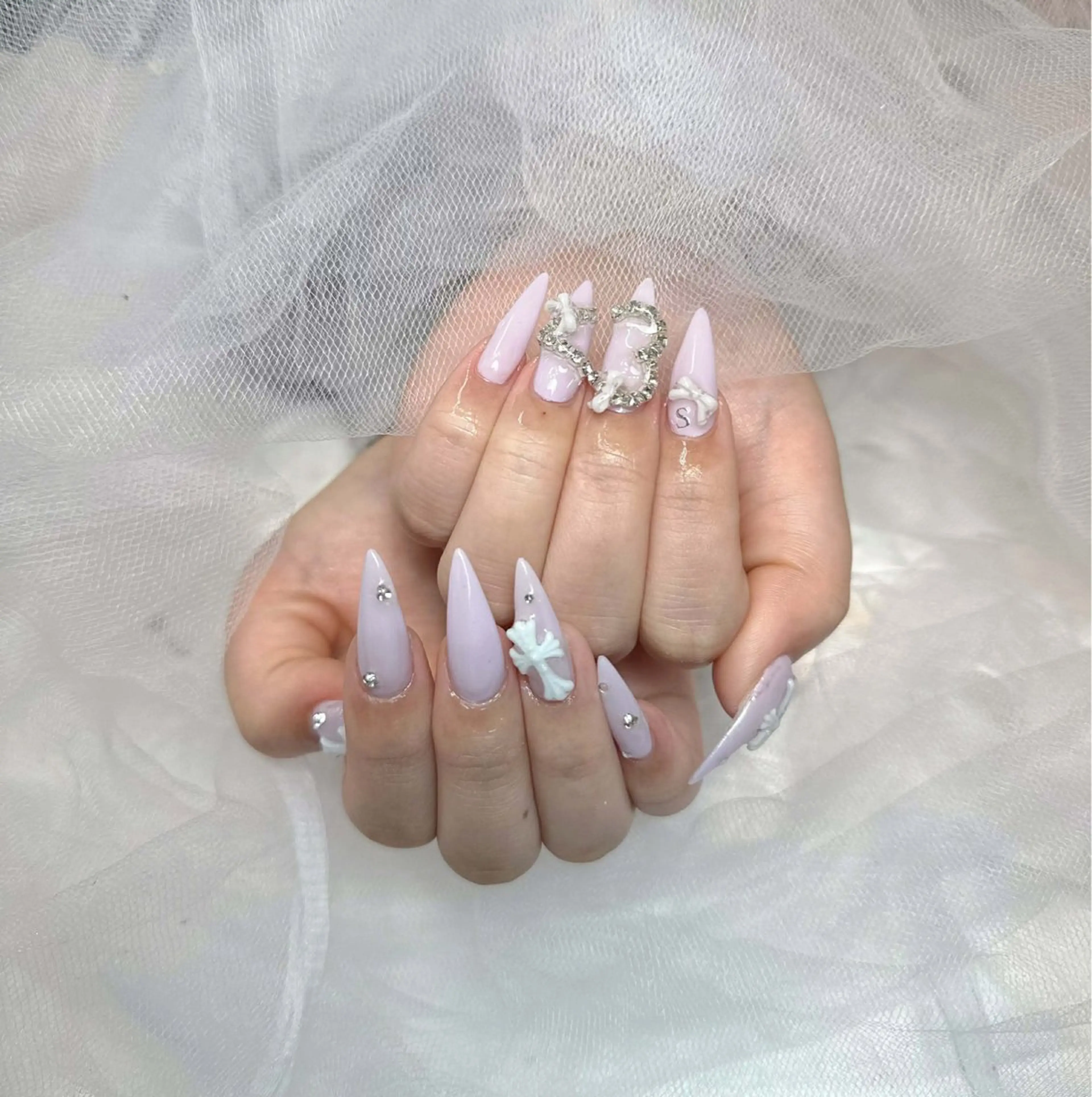 ネイル フラワーネイル ジェルネイル 韓国ネイル 持ち込み 春ネイル Huyn Nail Studioのネイルデザイン