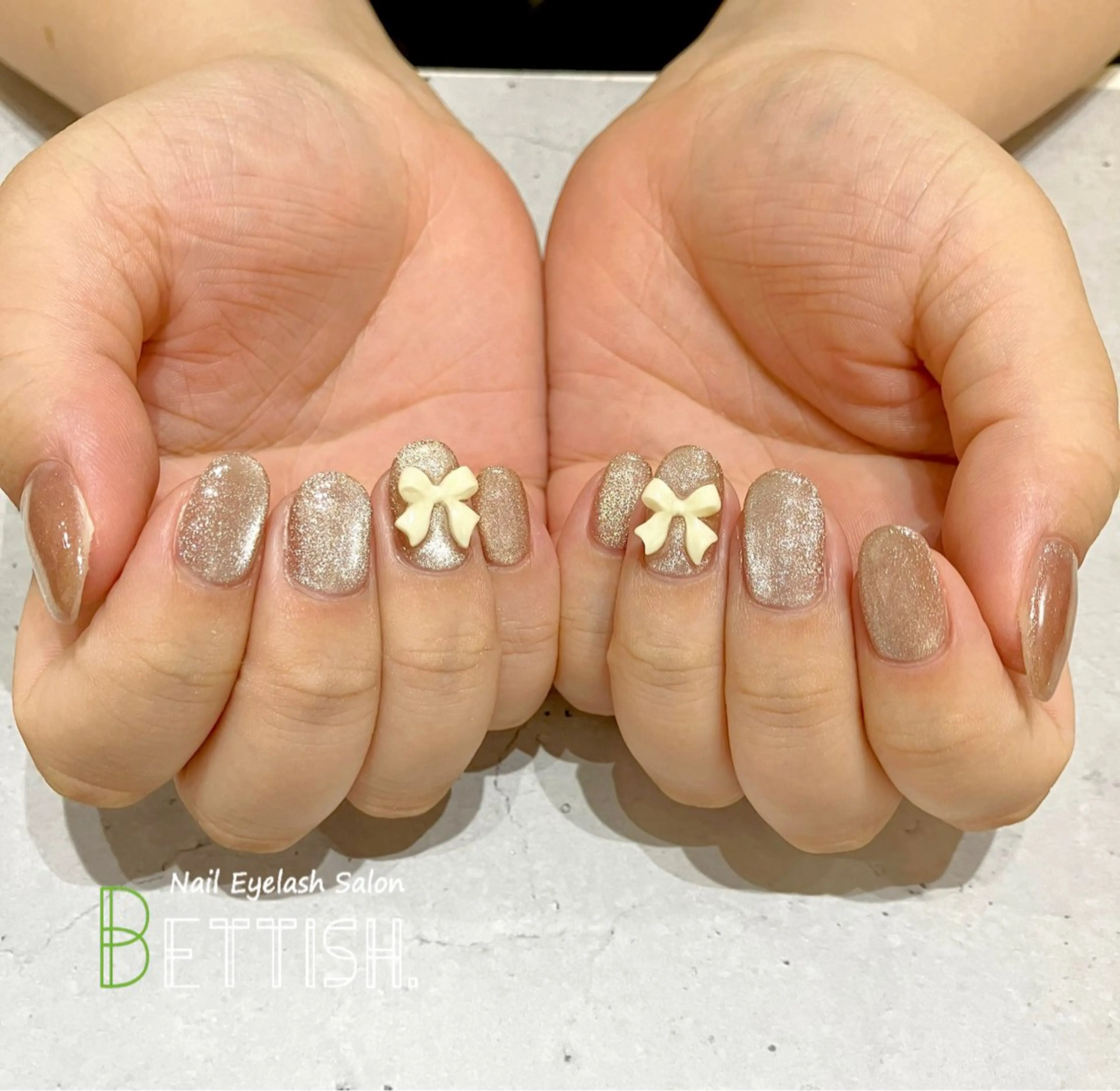 ネイル マグネットネイル リボン ハンドネイル BETTISH. KUMIKO☺︎︎のネイルデザイン